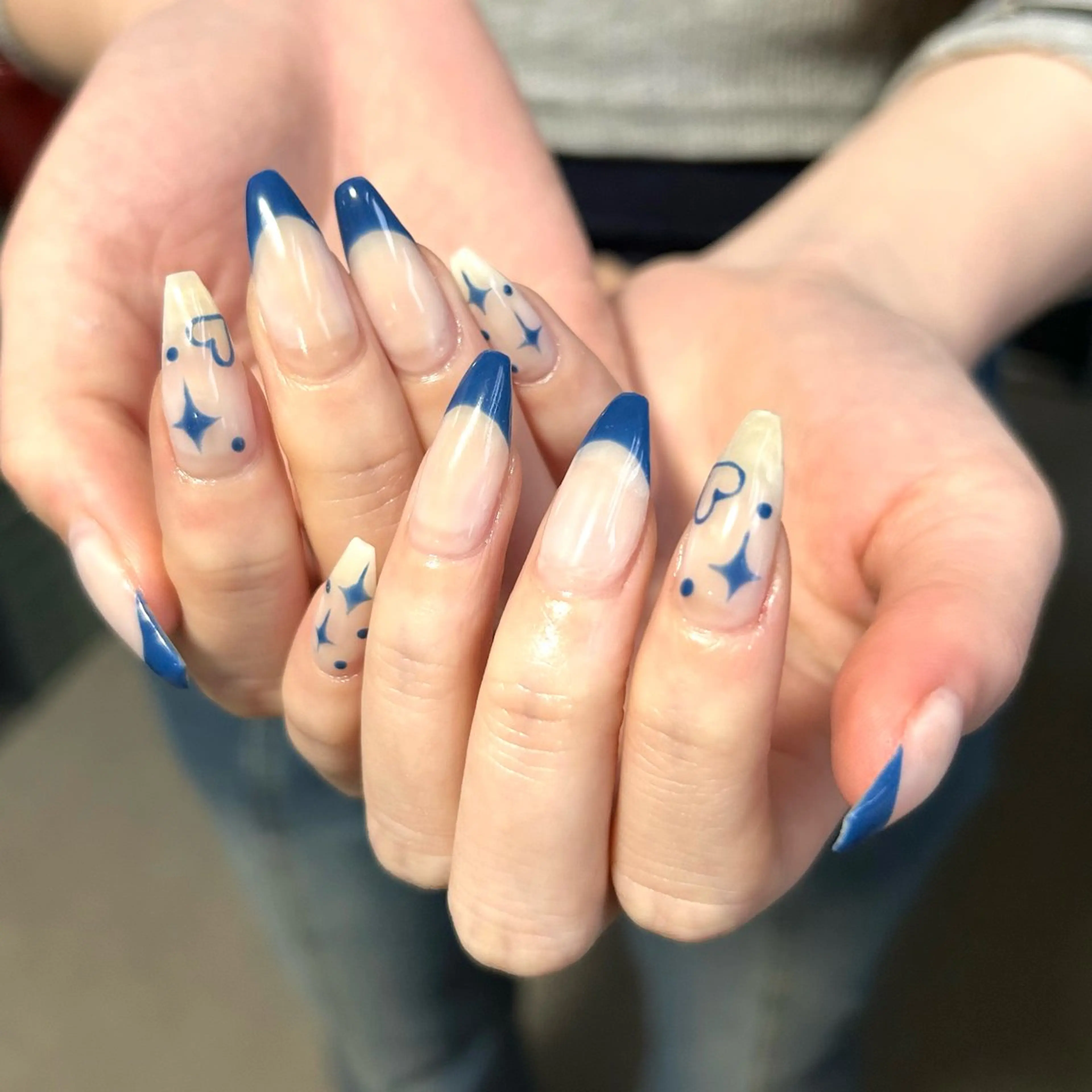 ネイル アートネイル フレンチネイル シンプルネイル shine'an fuka🌿🫧のネイルデザイン