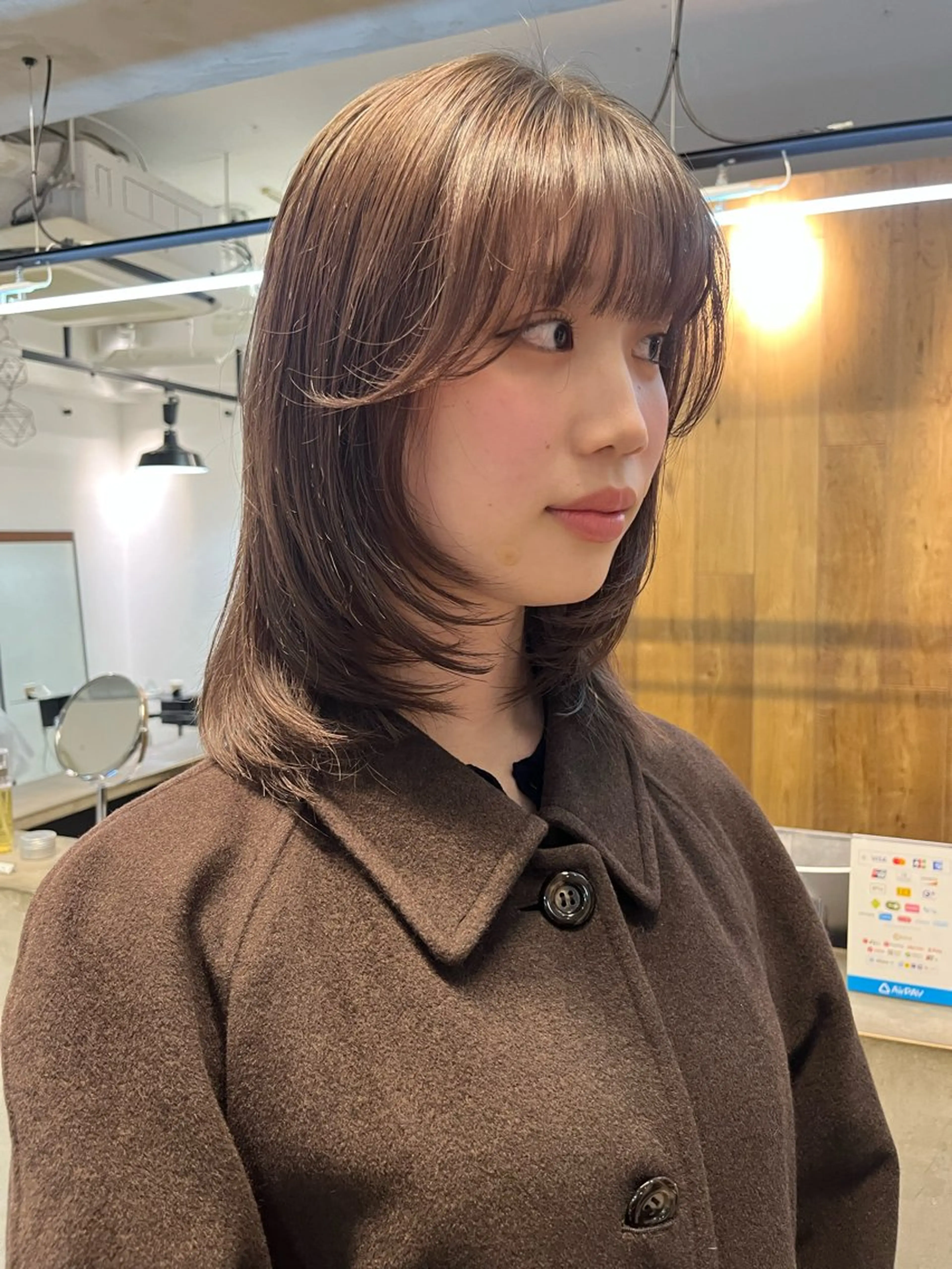 ミディアム カラー ベージュカラー ブリーチ 透明感カラー 赤み消しカラー/ ナチュラル/トモキのヘアスタイル