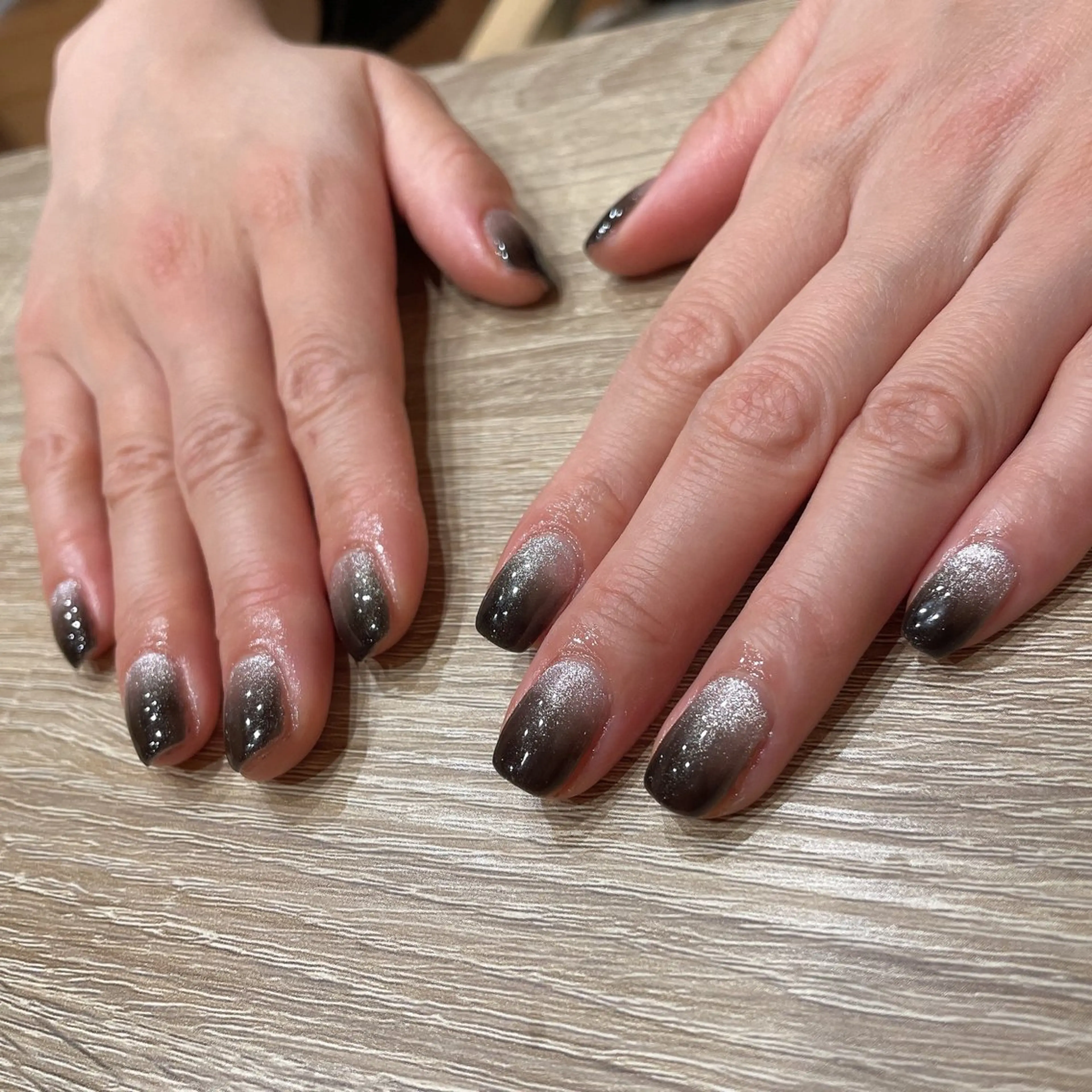 ネイル グラデーション ハンドネイル liberté🫧 新小岩のネイルデザイン