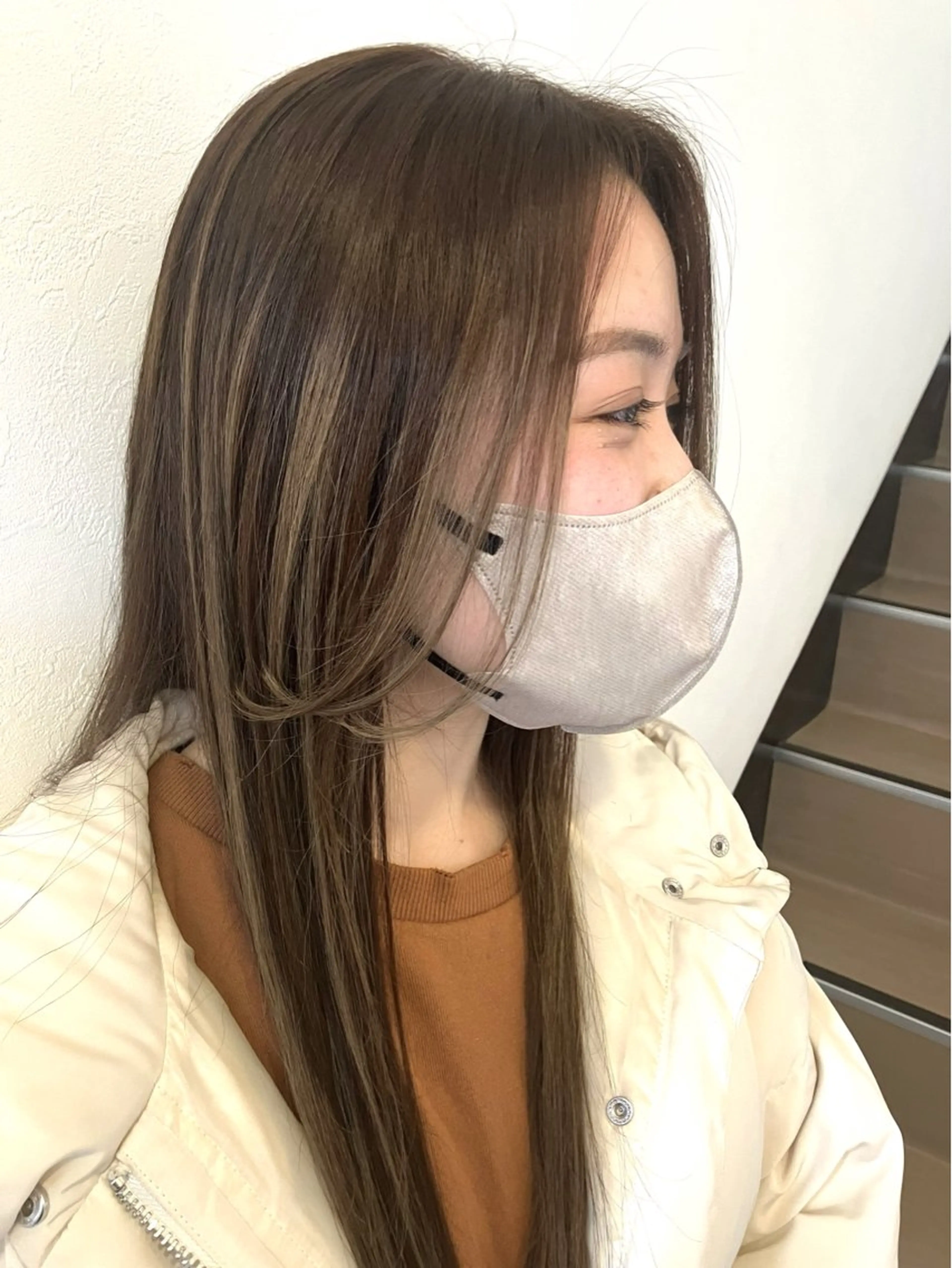 カラー ベージュカラー 透明感カラー ハイライトカラー 阿部 雲母のヘアスタイル