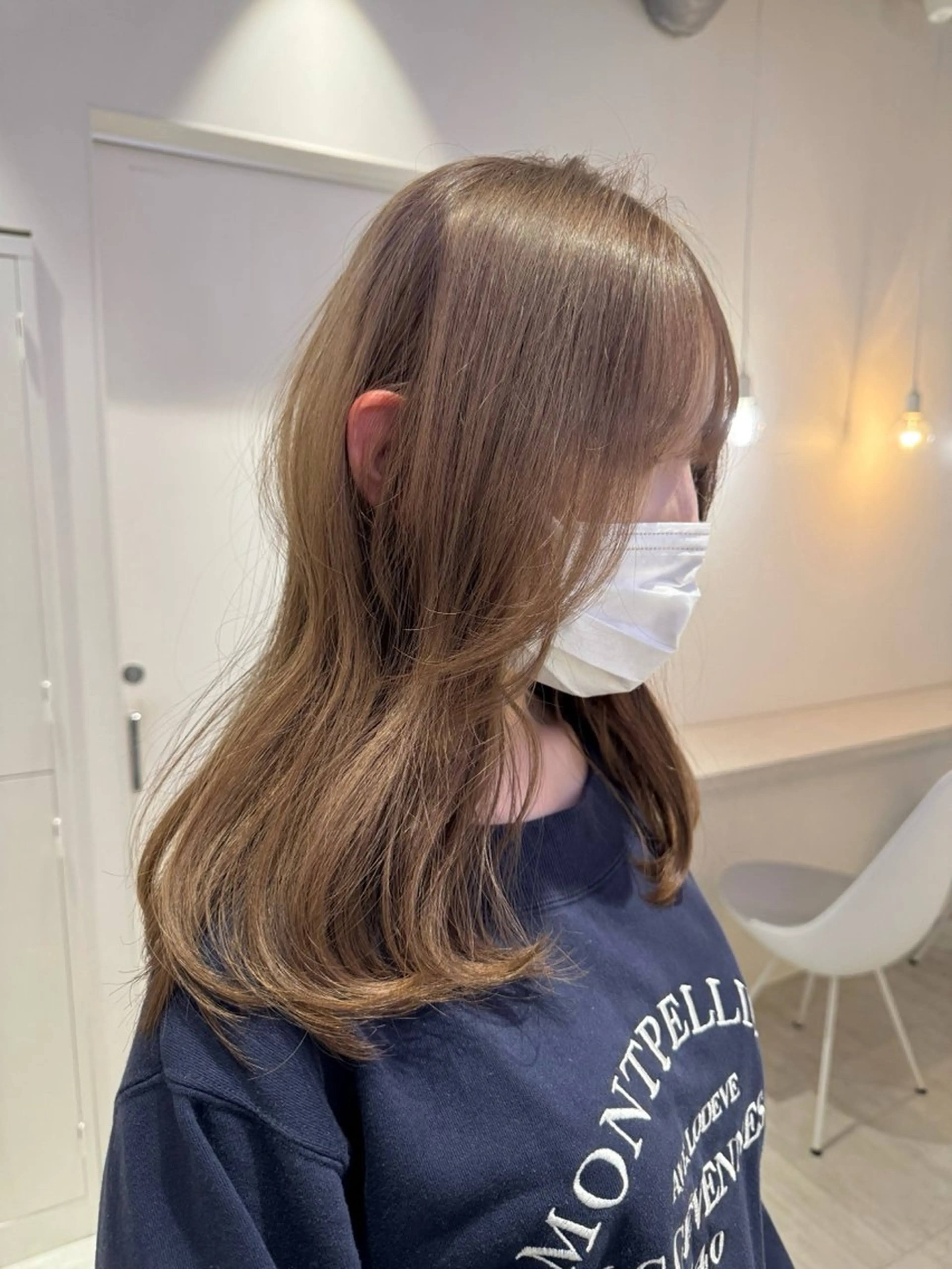 ミディアム カラー ヘアカラー トリートメント Ami/艶カラー/ レイヤー/ハイトーンのヘアスタイル