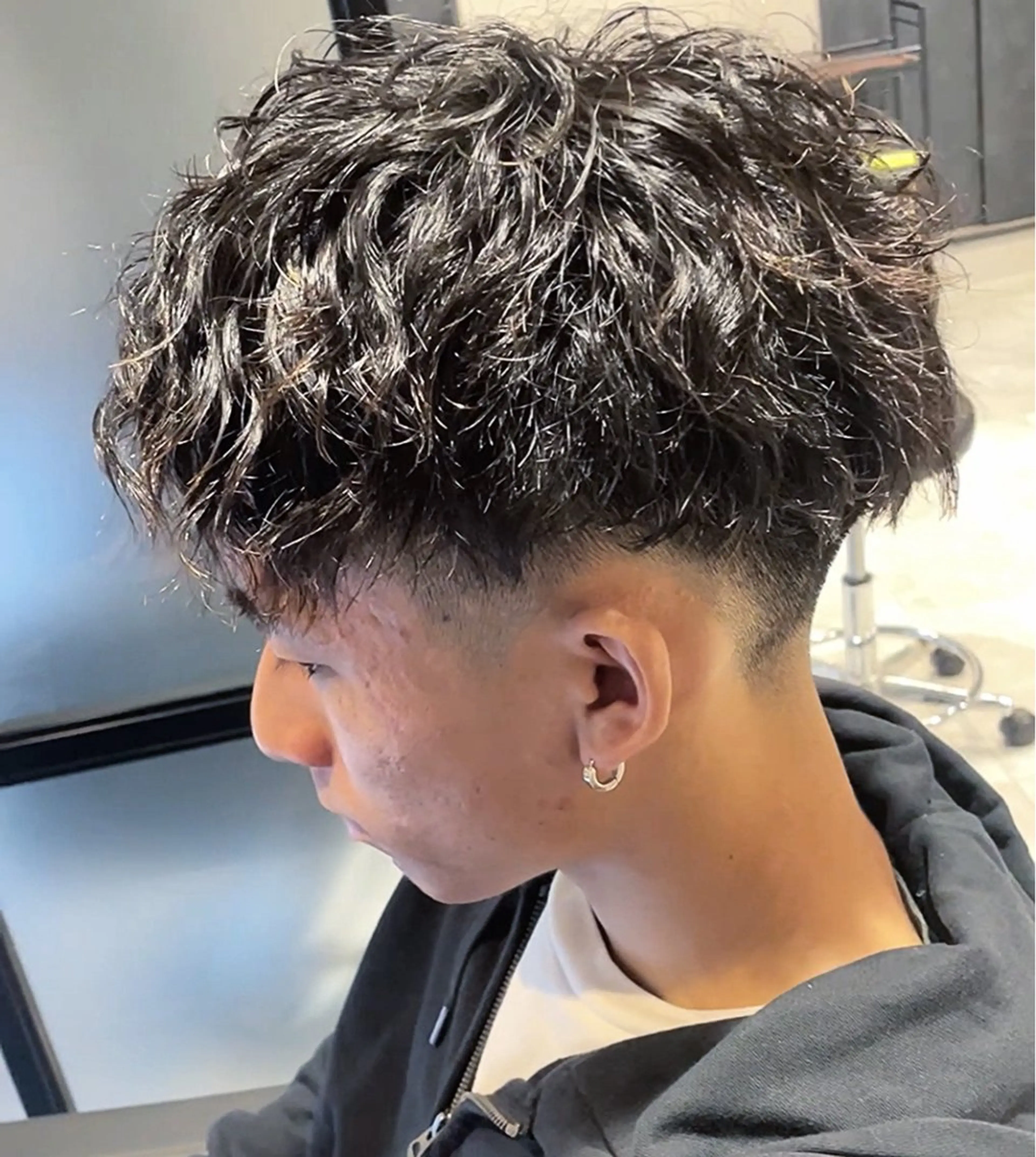 ショート メンズ フェードカット カット パーマ 宮下 弦也のヘアスタイル