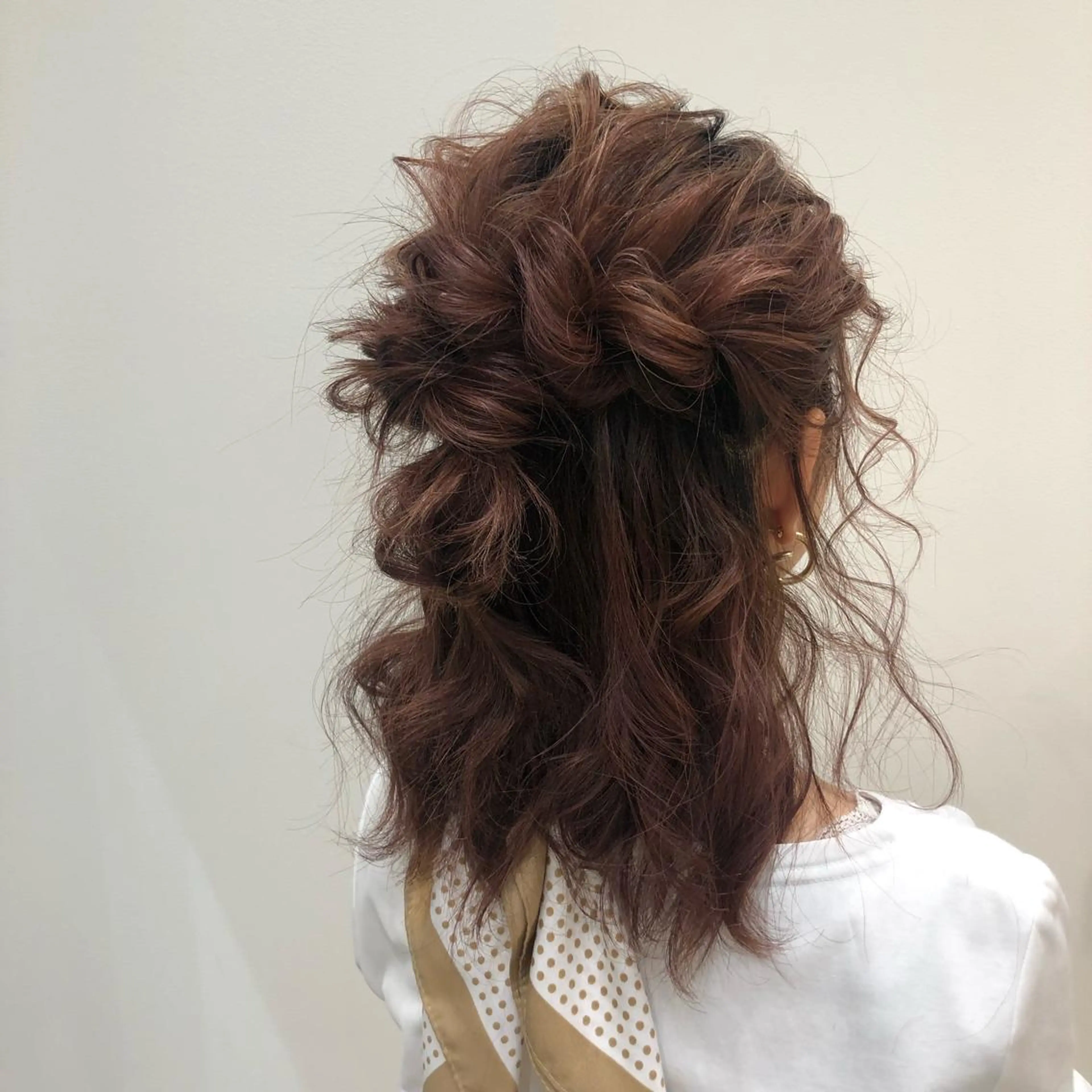 ミディアム ヘアアレンジ ハーフアップ 【韓国風くびれヘア】 joule小木曽輝のヘアスタイル