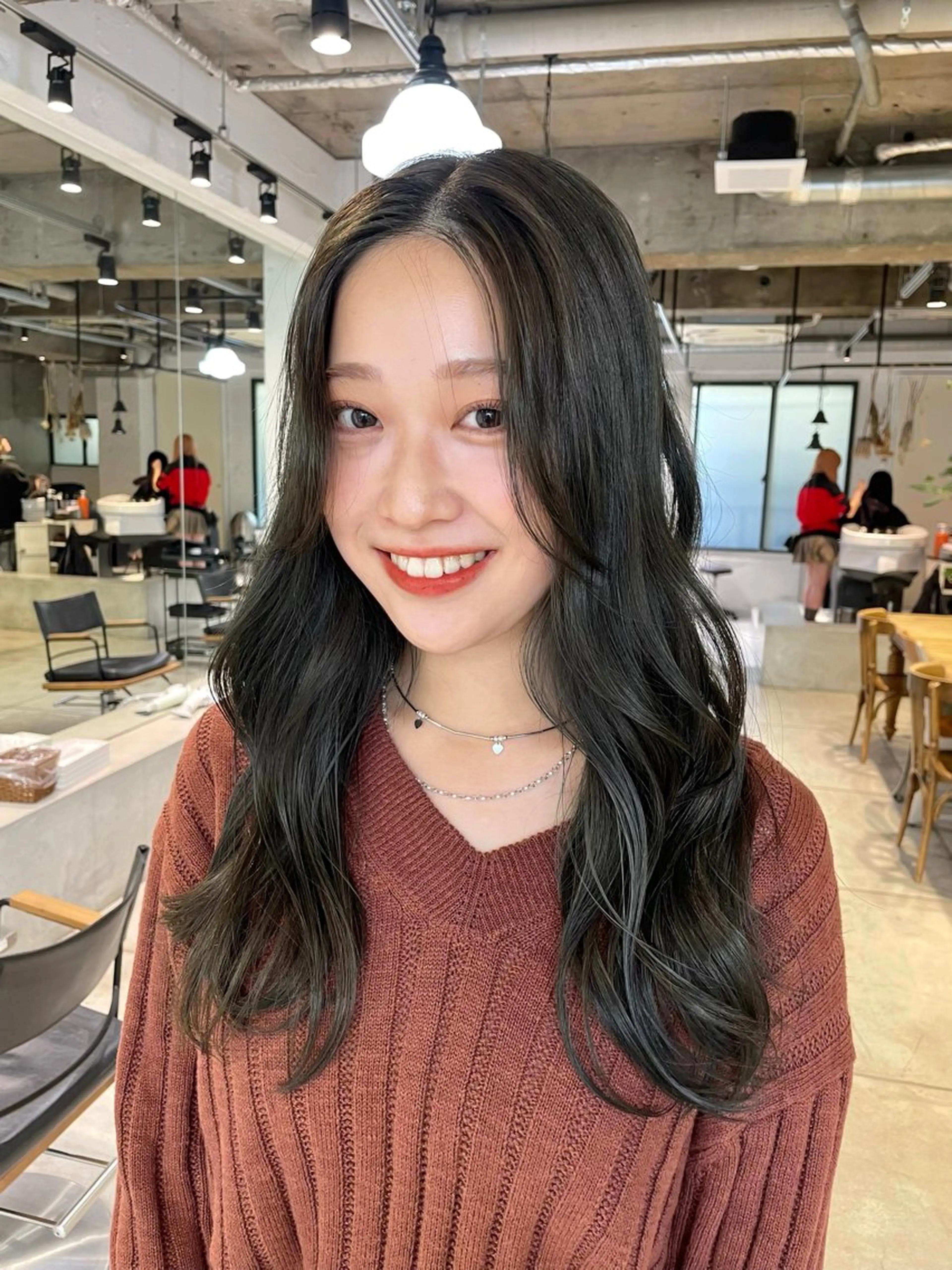 ロング カラー ヘアアレンジ ユウナ🎀レイヤー/ 暖色カラーのヘアスタイル