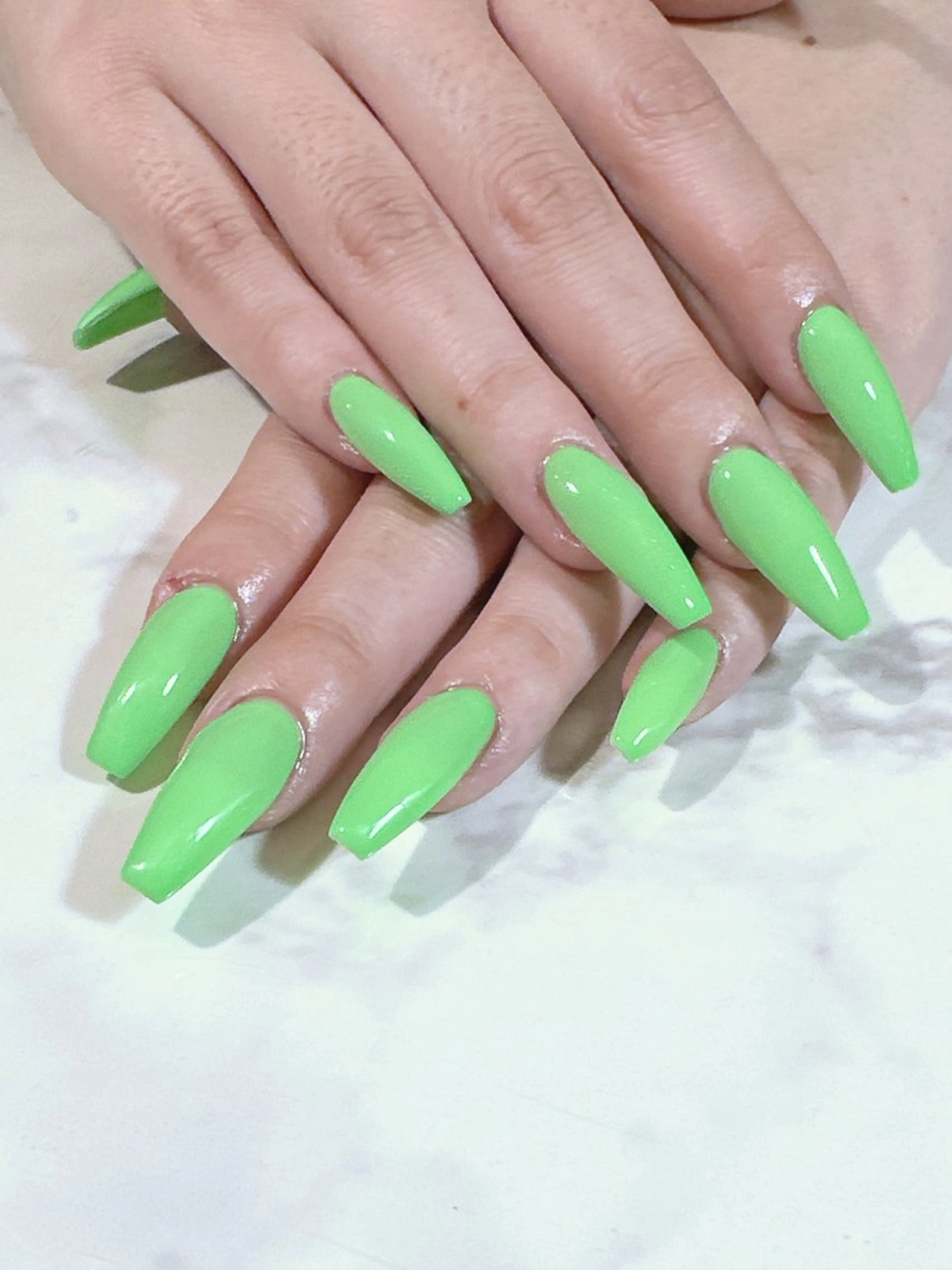 【スカルプ10本長さ出し】ワンカラーorグラデの写真