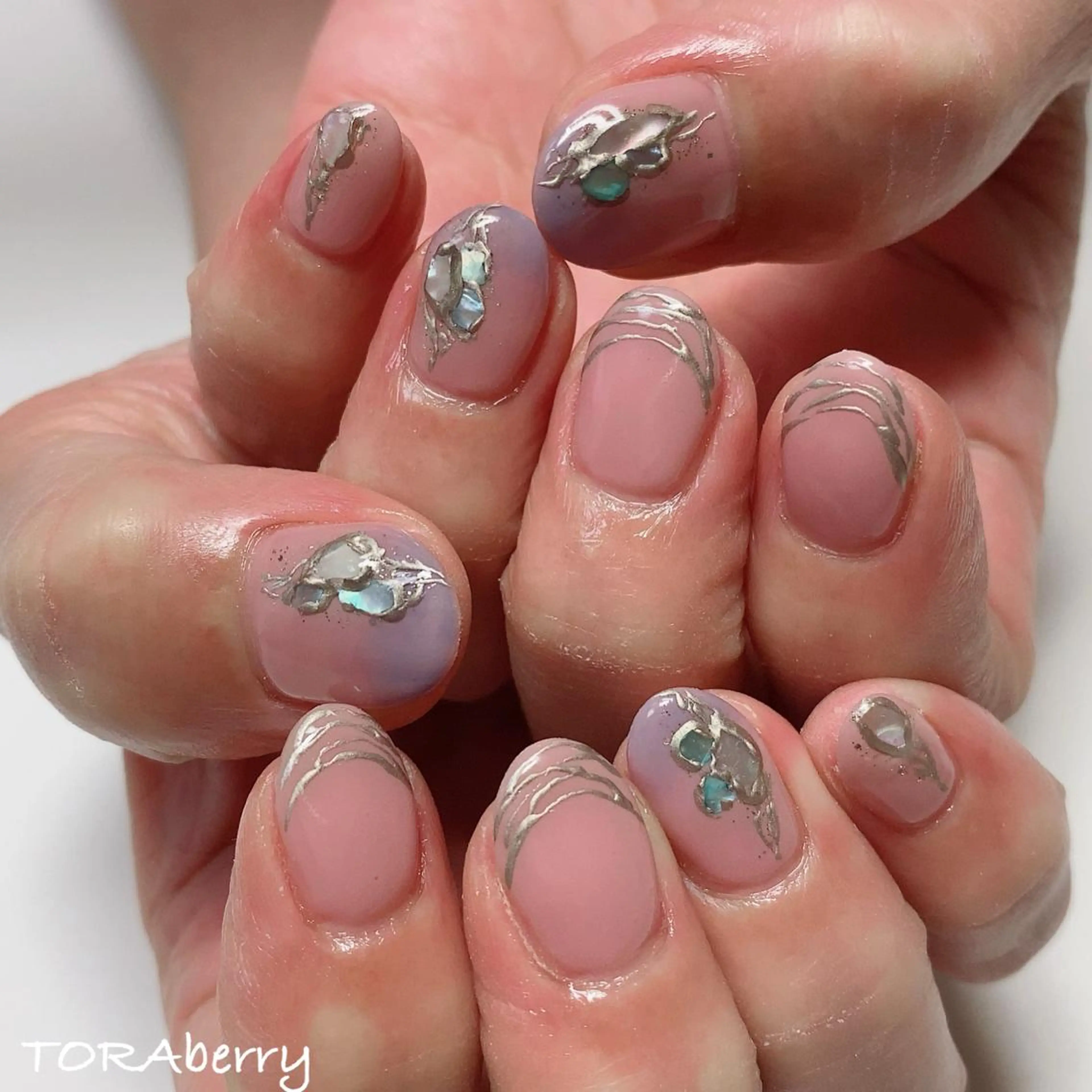 ネイル ハンドネイル ネイリスト なつみのネイルデザイン