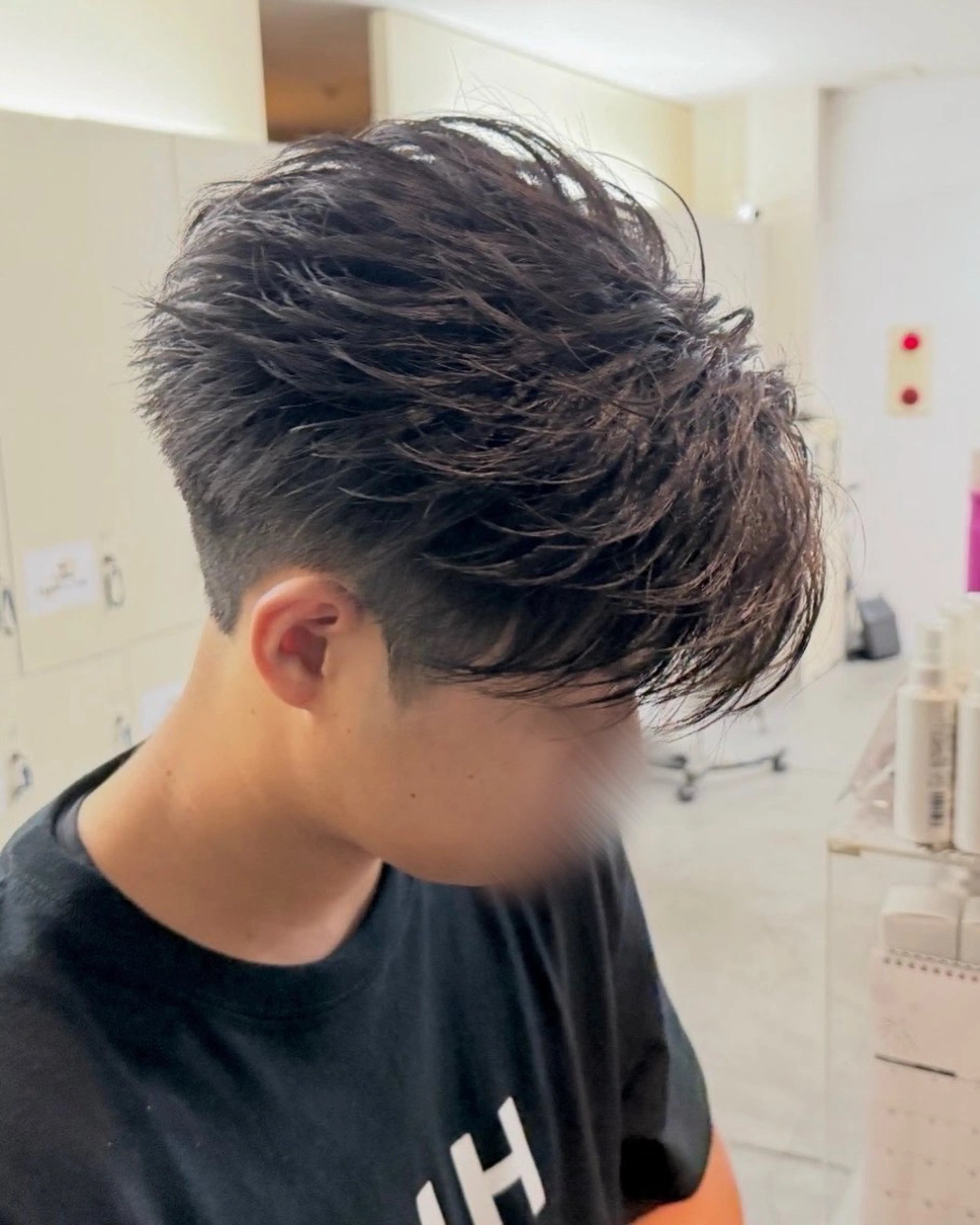 ショート パーマ メンズ ショートヘア 井ノ本 成海 / メンズパーマ特化のヘアスタイル