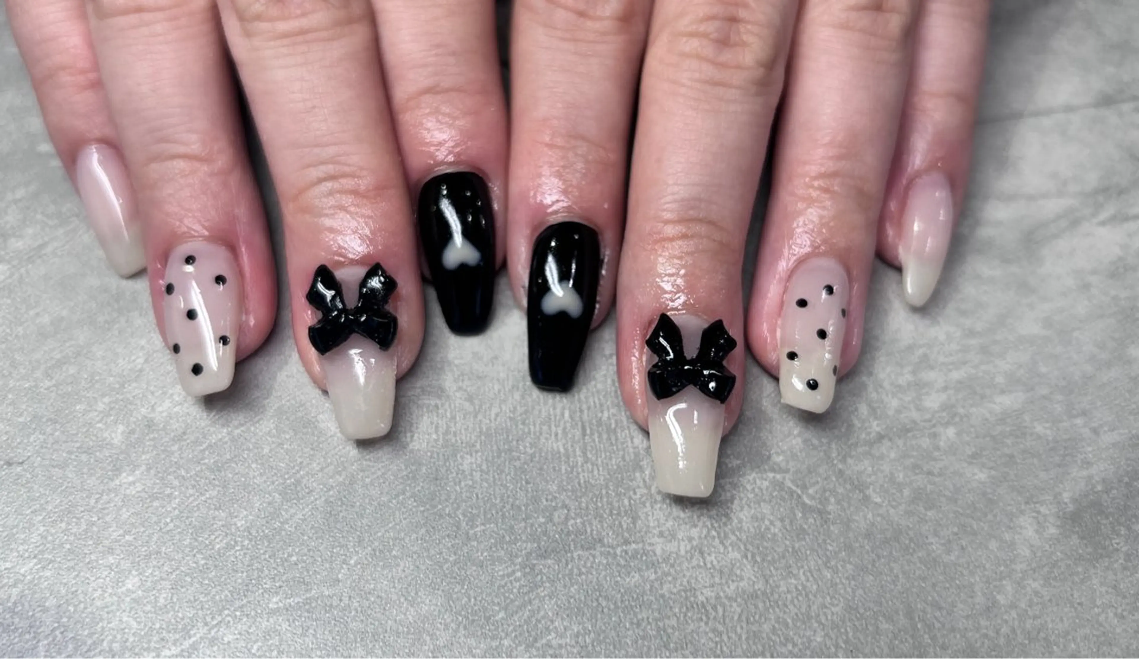 ネイル Miimo💅🏻 ほのか‪ ·͜·♡‬のネイルデザイン
