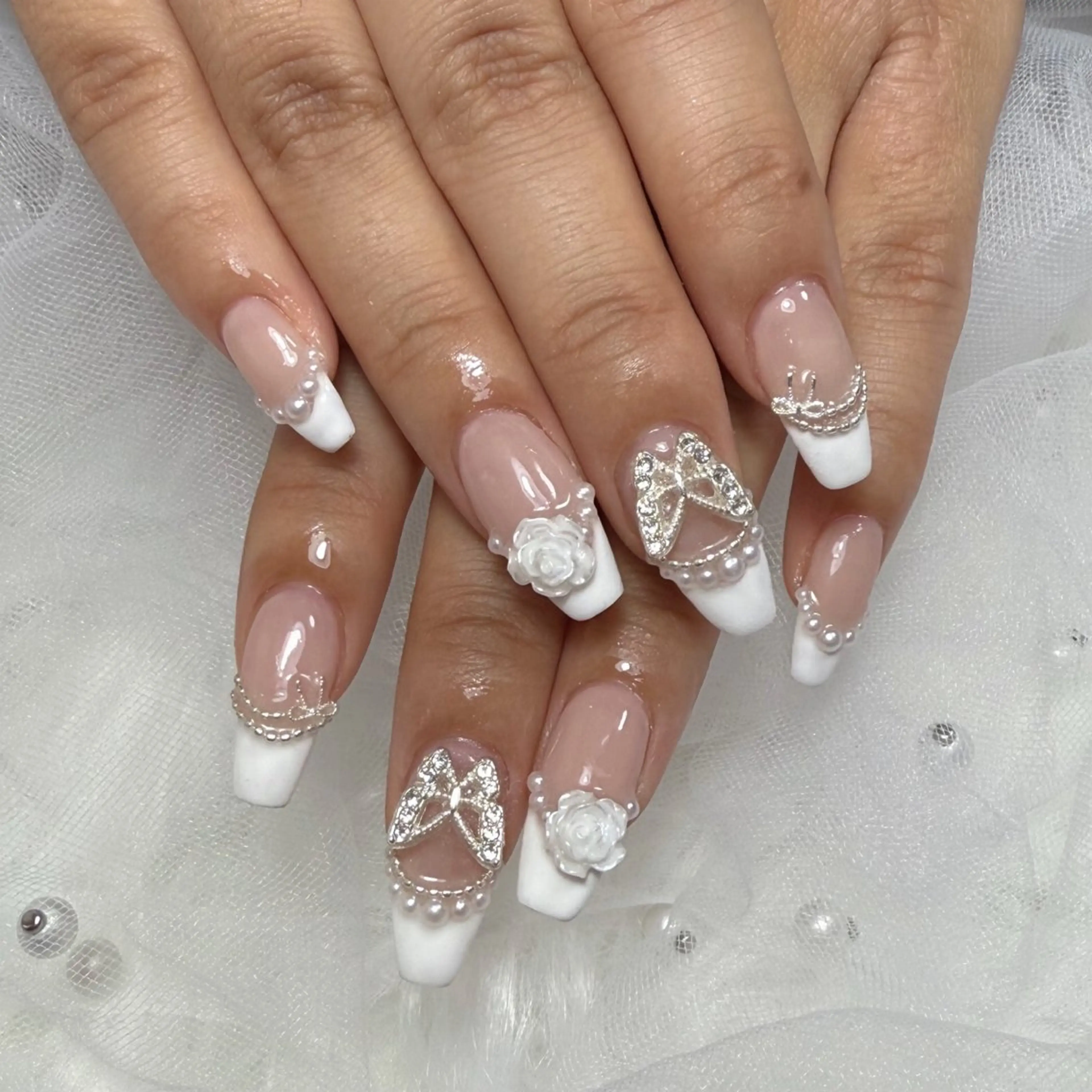 ネイル フレンチネイル L'ino nailのネイルデザイン