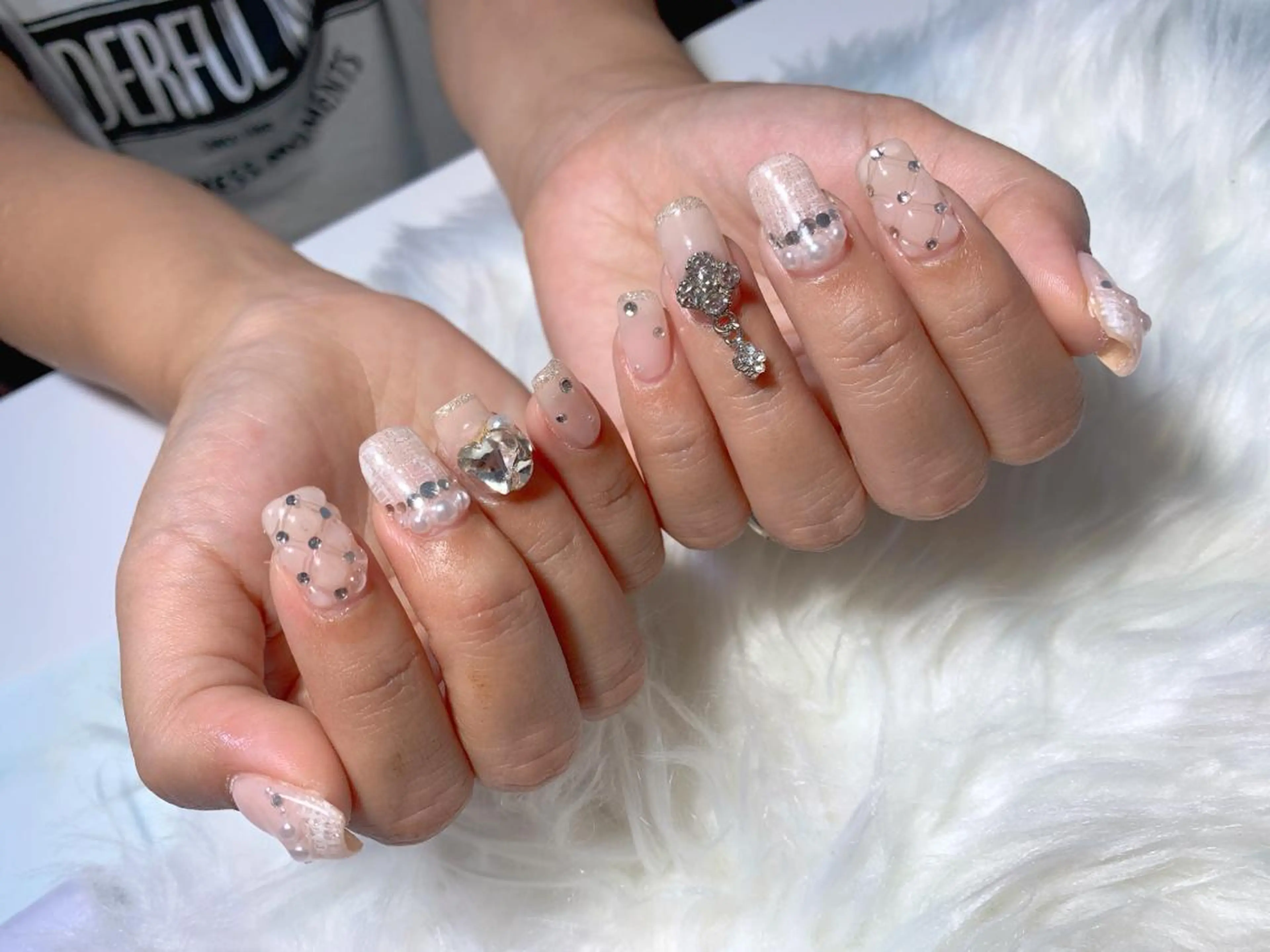 ネイル 高島 夏海のネイルデザイン