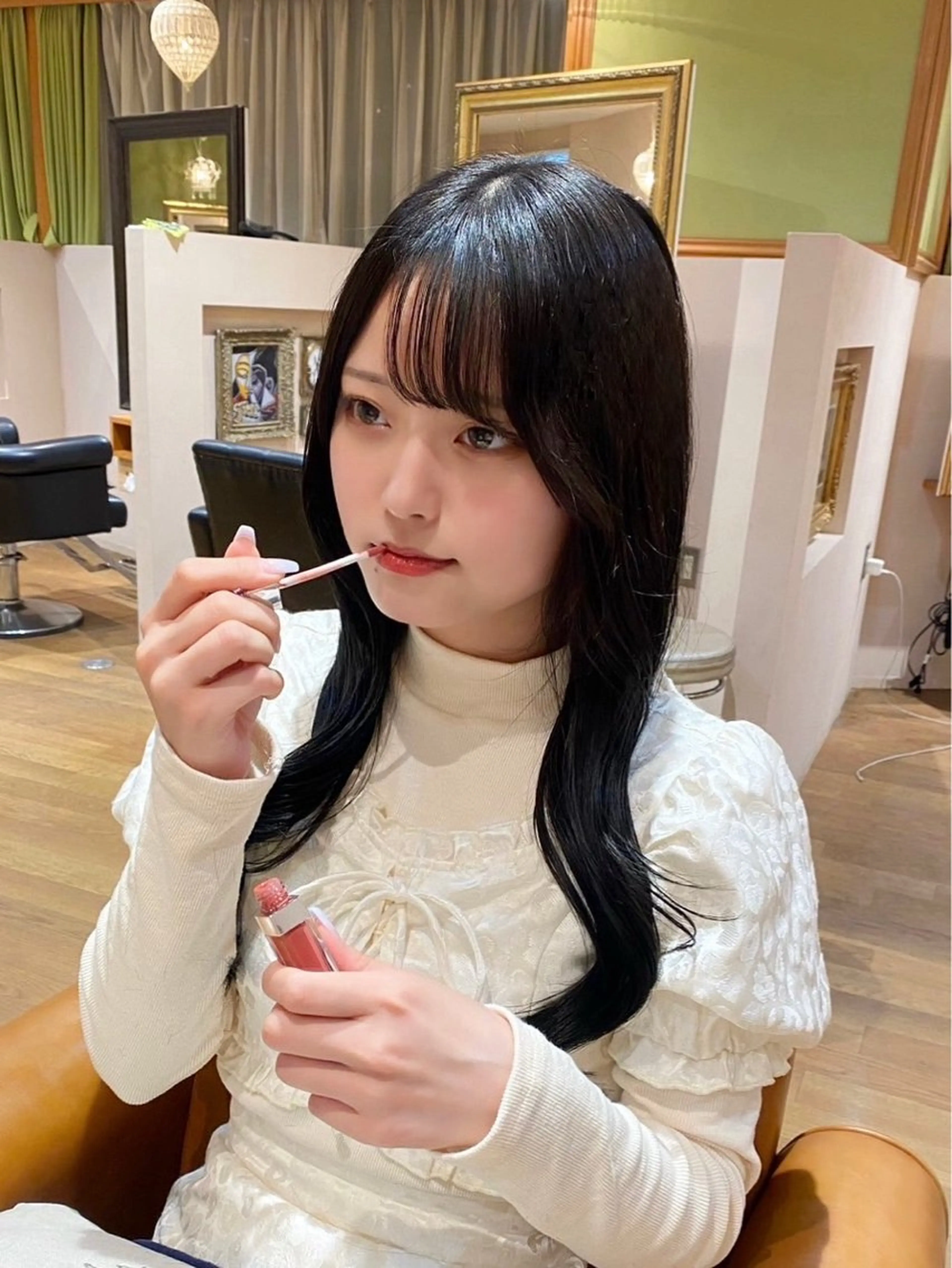 ロング カラー 黒髪 ヘアカラー トリートメント asuka‪‪‎🤍 Lita 1Fのヘアスタイル