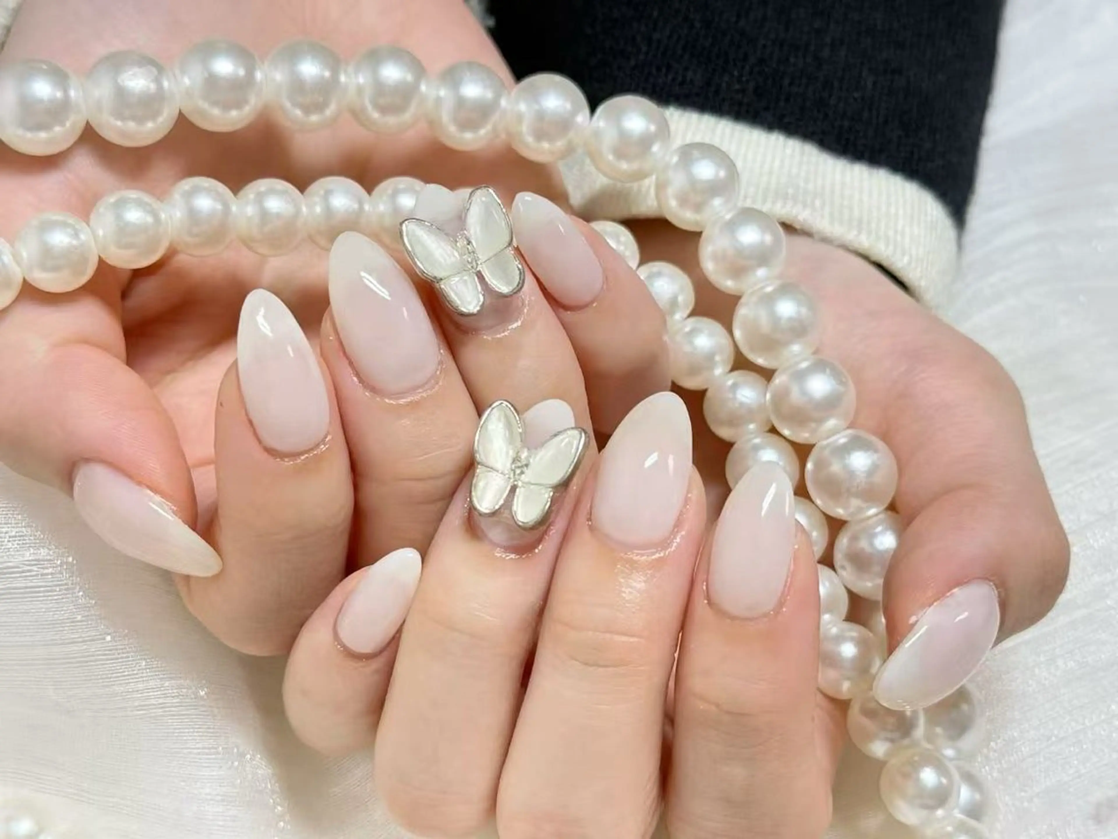 ネイル オーロラネイル 長さ出し フレンチネイル ガーリー キラキラネイル RIn 🎀のネイルデザイン