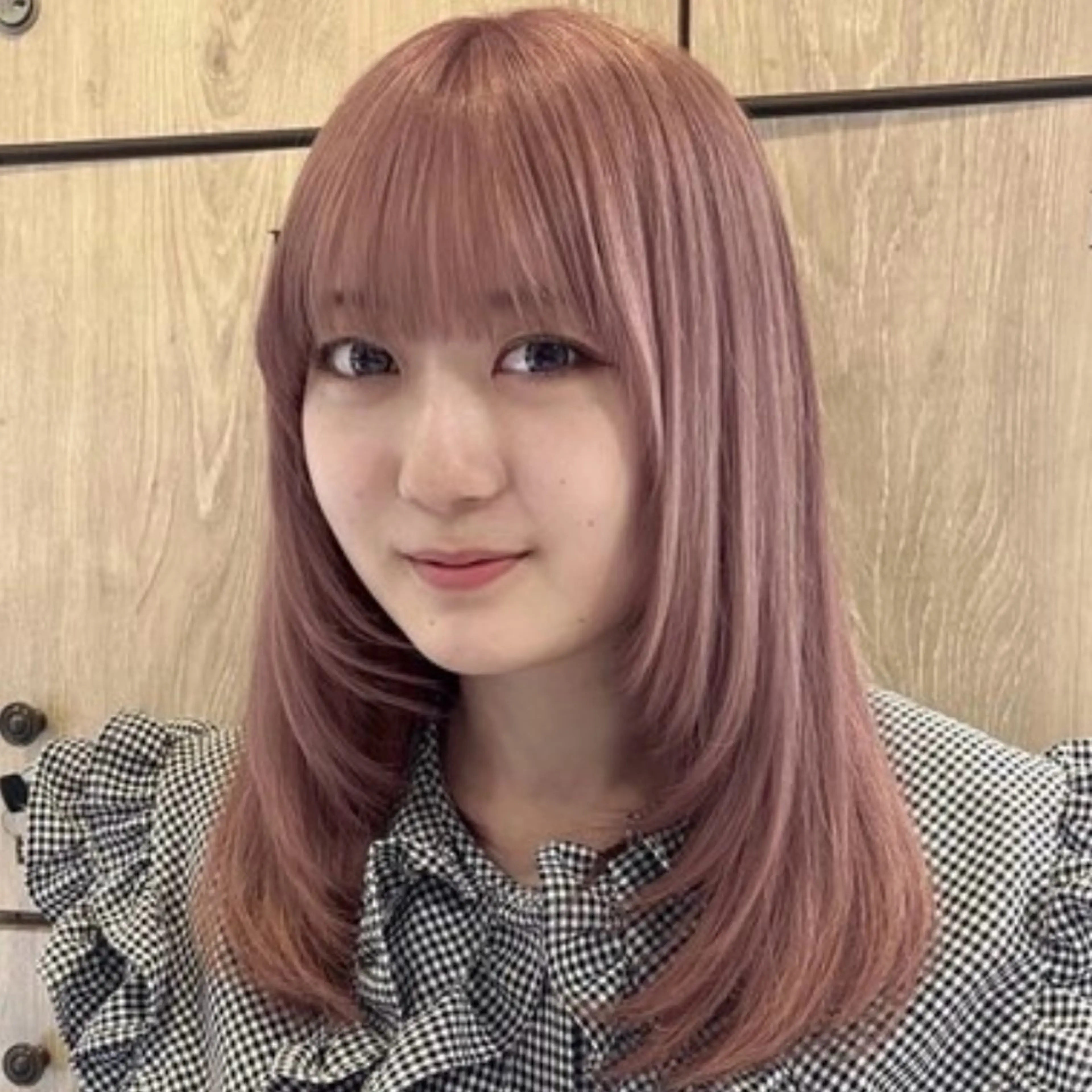 セミロング カラー カット ヘアカラー トリートメント レイヤー/暖色カラー 🎀はるのヘアスタイル