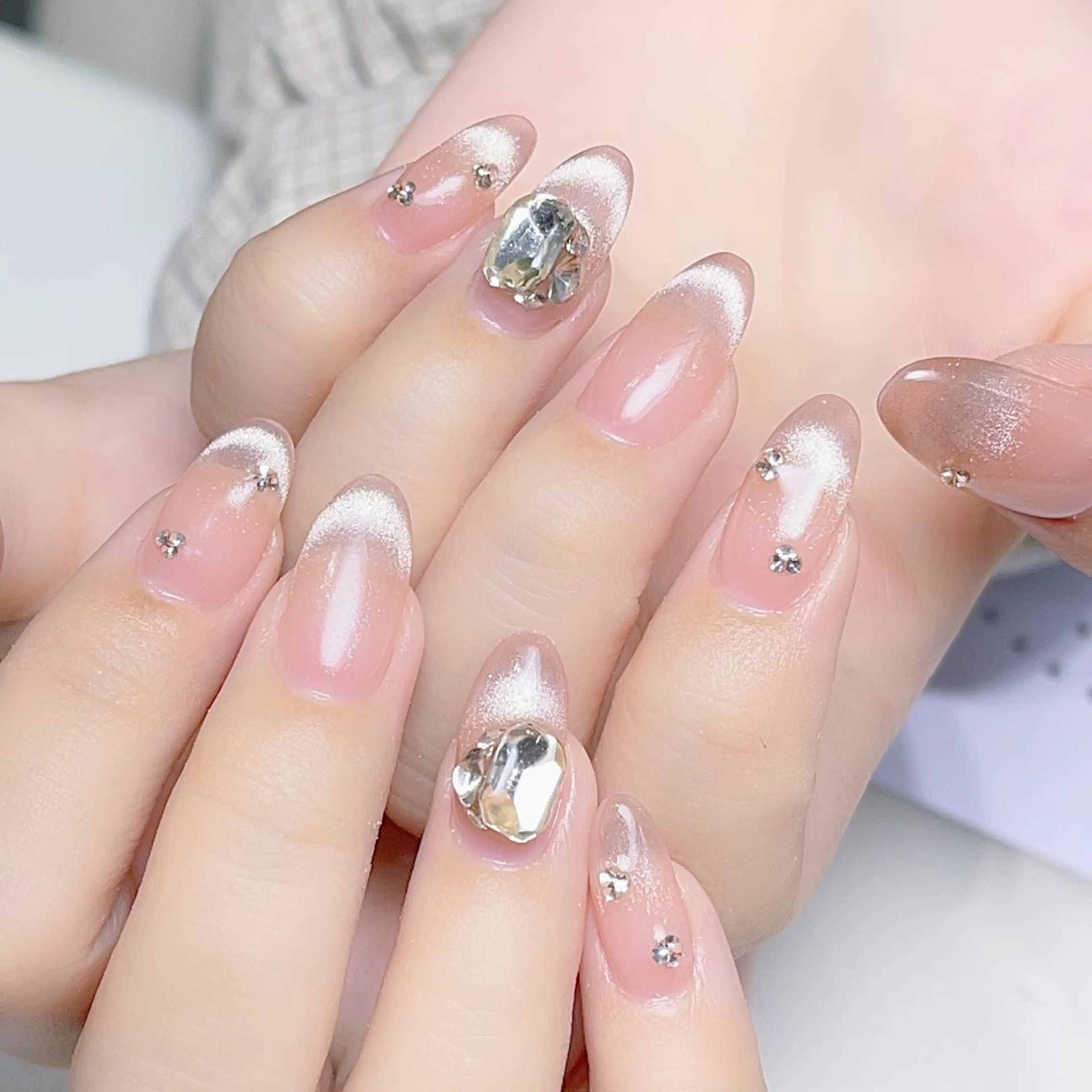 ネイル アートネイル 長さ出し ネイルチップ Queen's ゆなのネイルデザイン