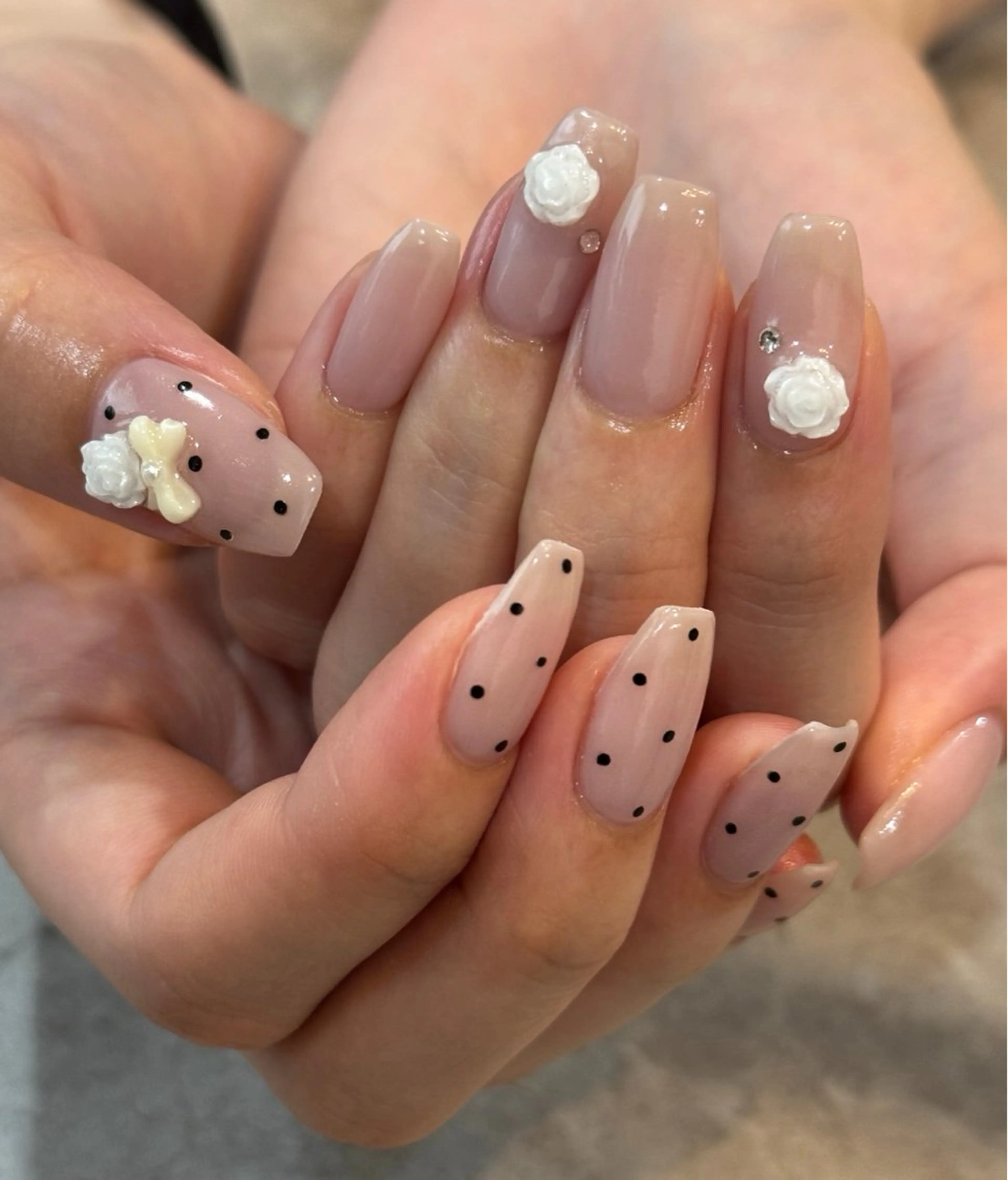 ネイル ドット ハンドネイル Blé nailのネイルデザイン