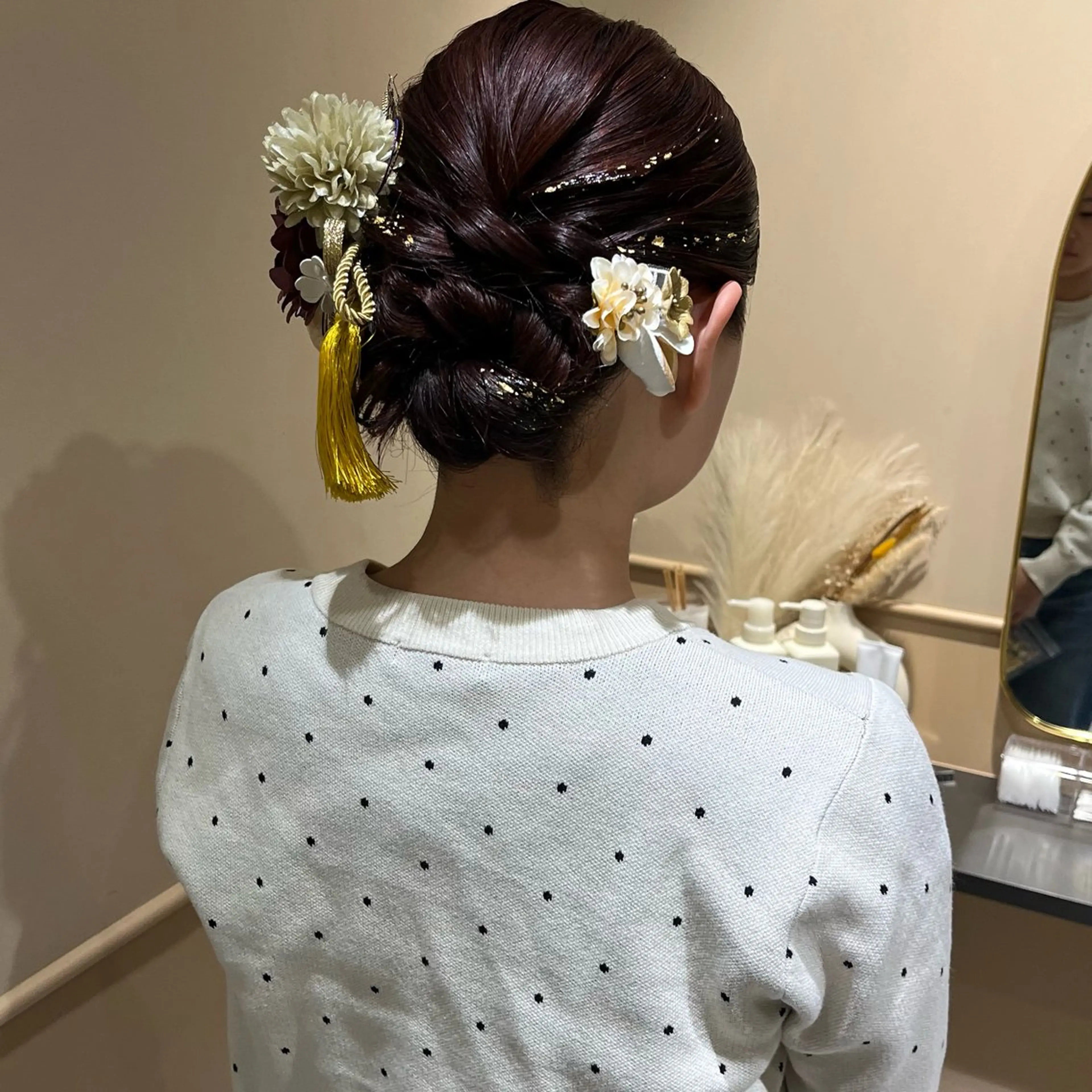 セミロング ヘアアレンジ 成人式 🫧tomoka 透明感カラー🫧のヘアスタイル