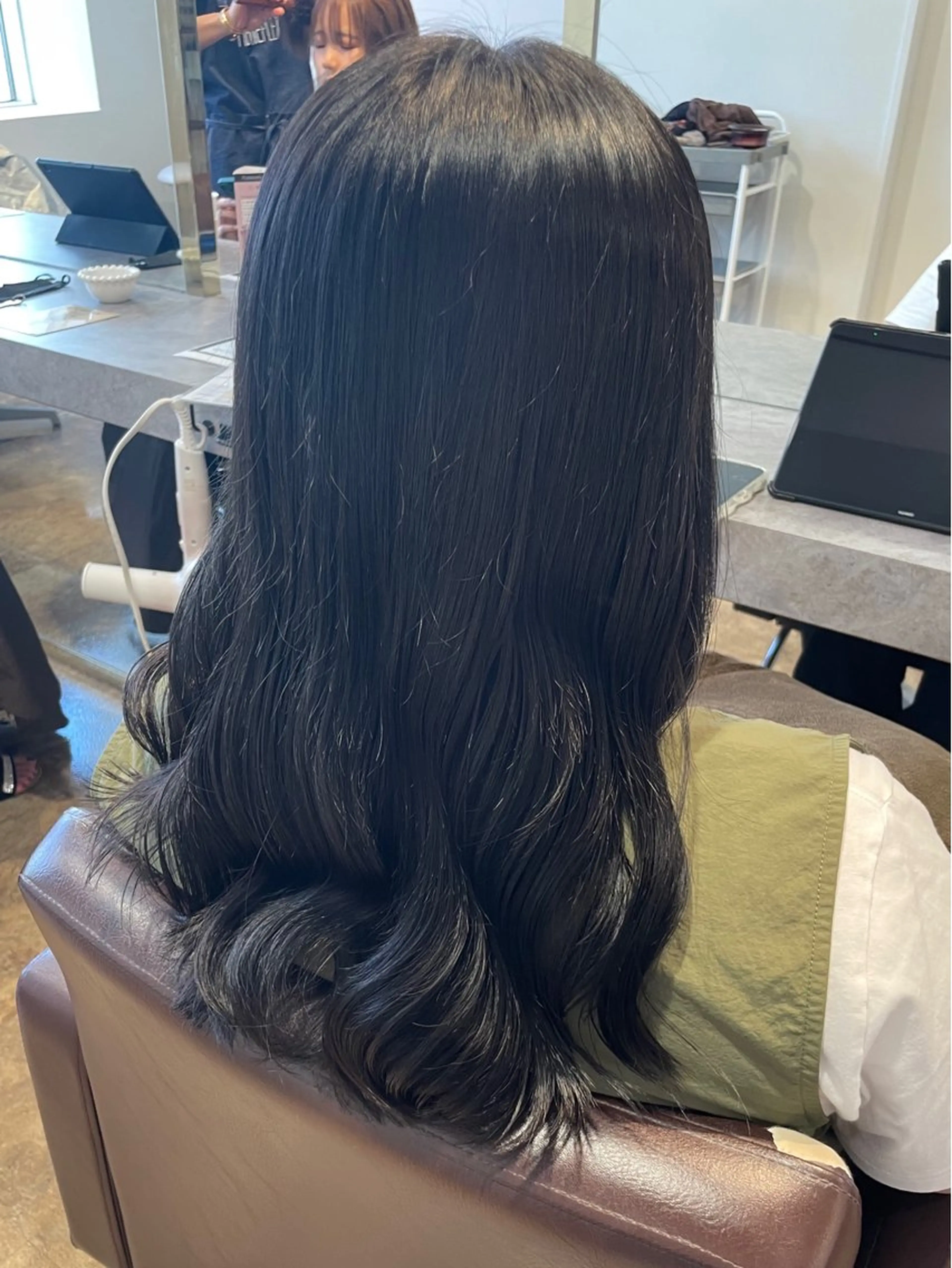 ミディアム カラー 森 愛佳のその他イメージ