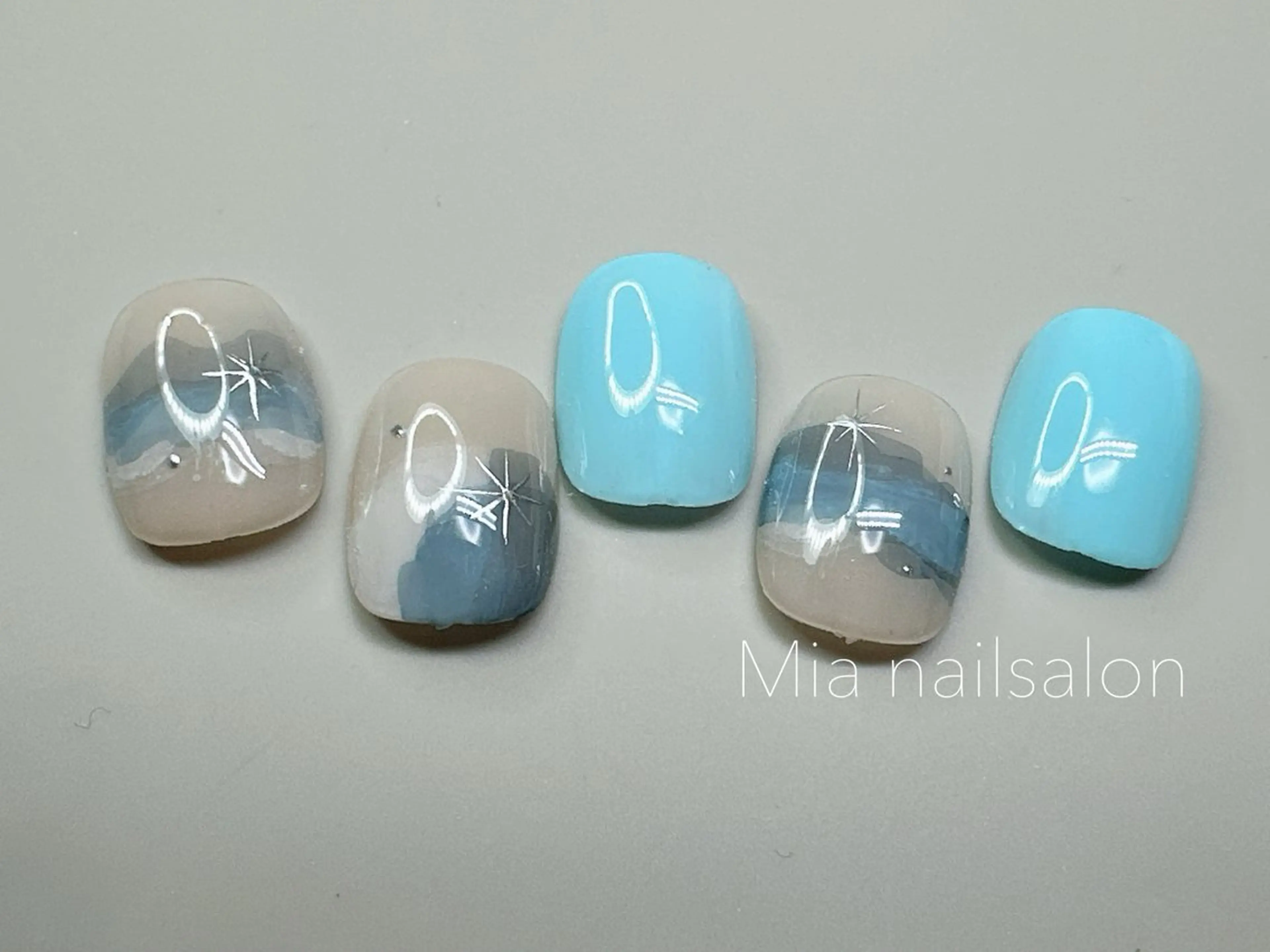 ネイル ハンドネイル Mia 自宅ネイルサロンのネイルデザイン