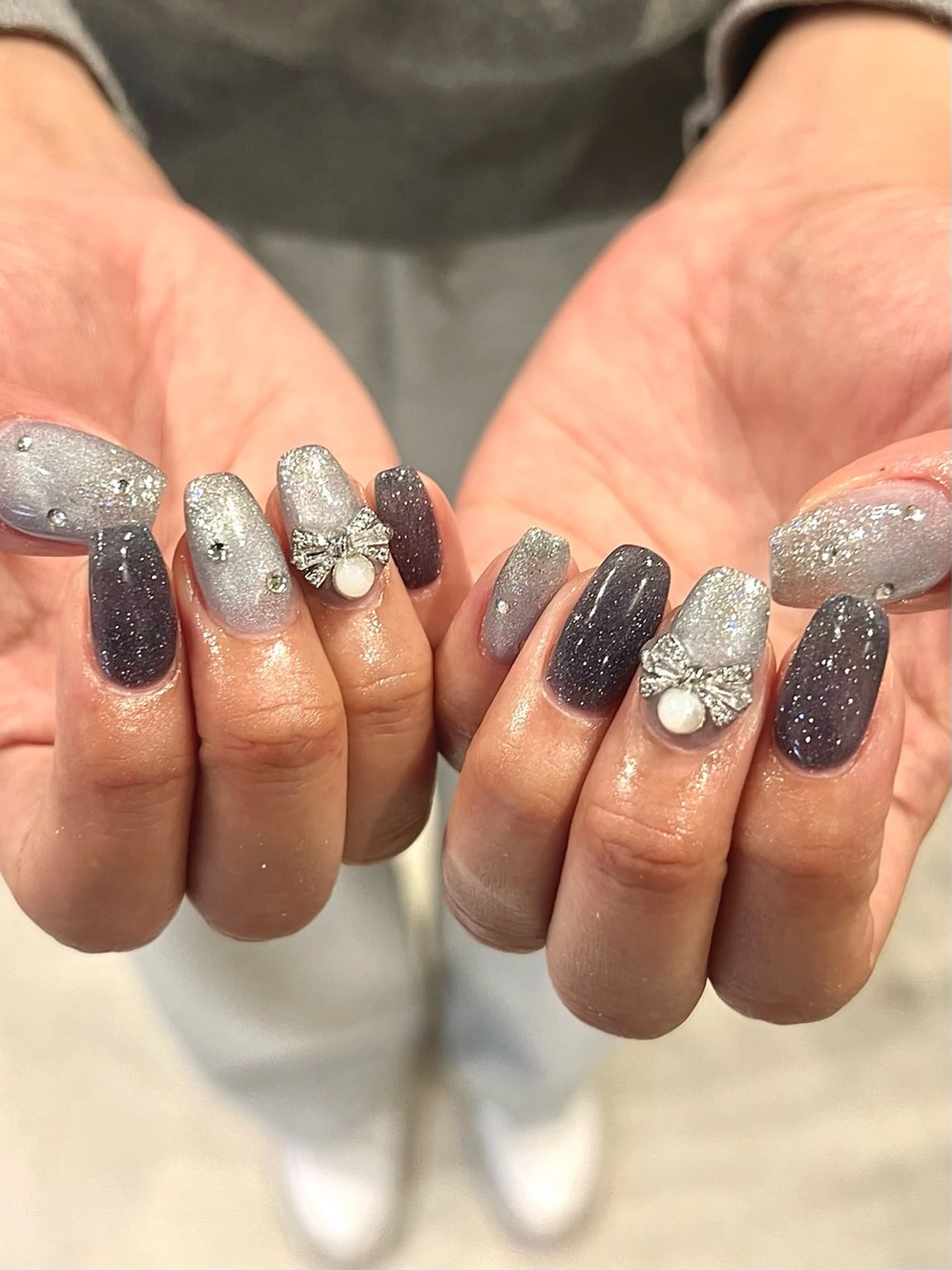 ネイル オーロラネイル 長さ出し フラッシュネイル フラワーネイル フットネイル ハンドネイル Cleo中目黒店 Hinahoのネイルデザイン