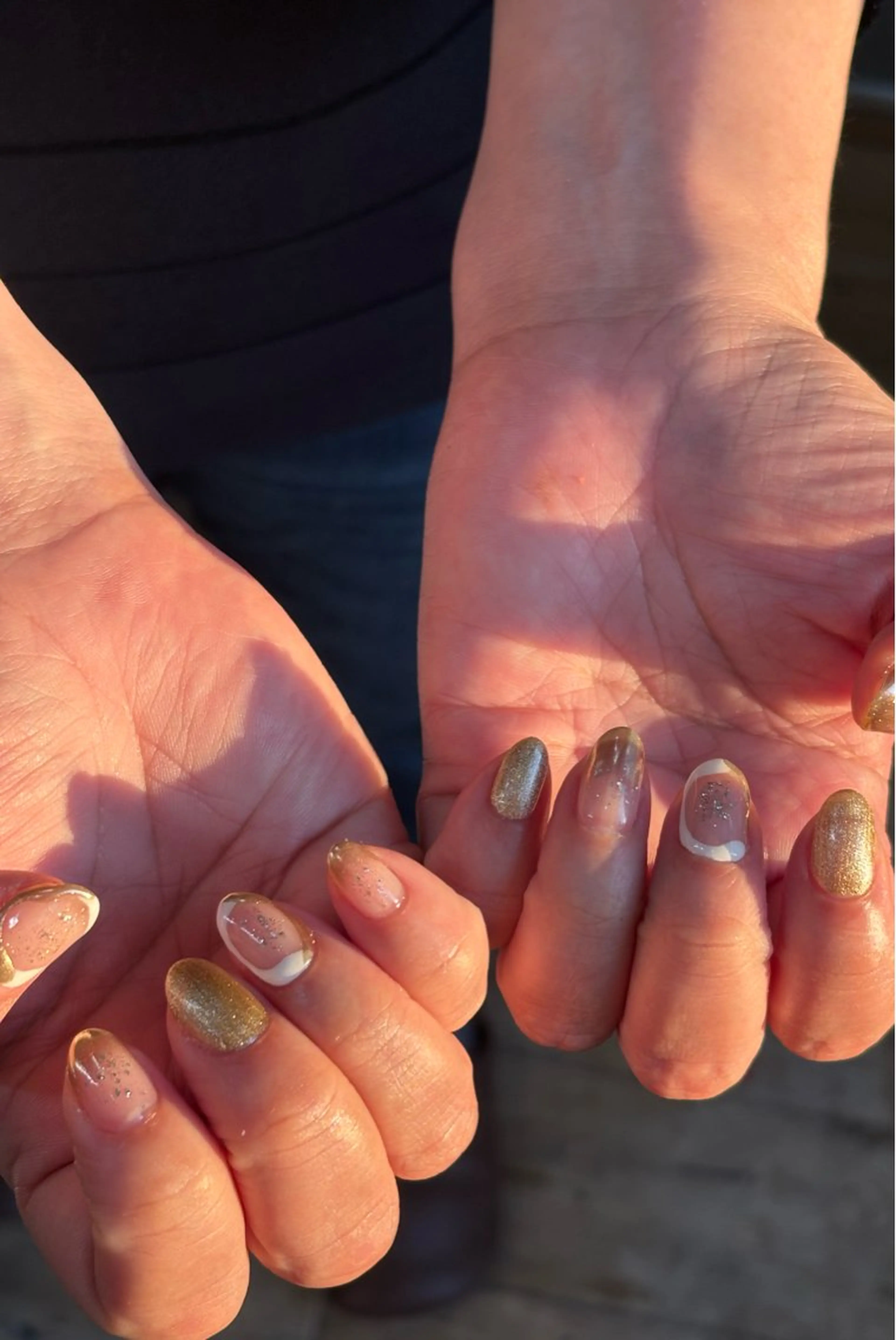 ネイル ハンドネイル Sunrich Neneのネイルデザイン