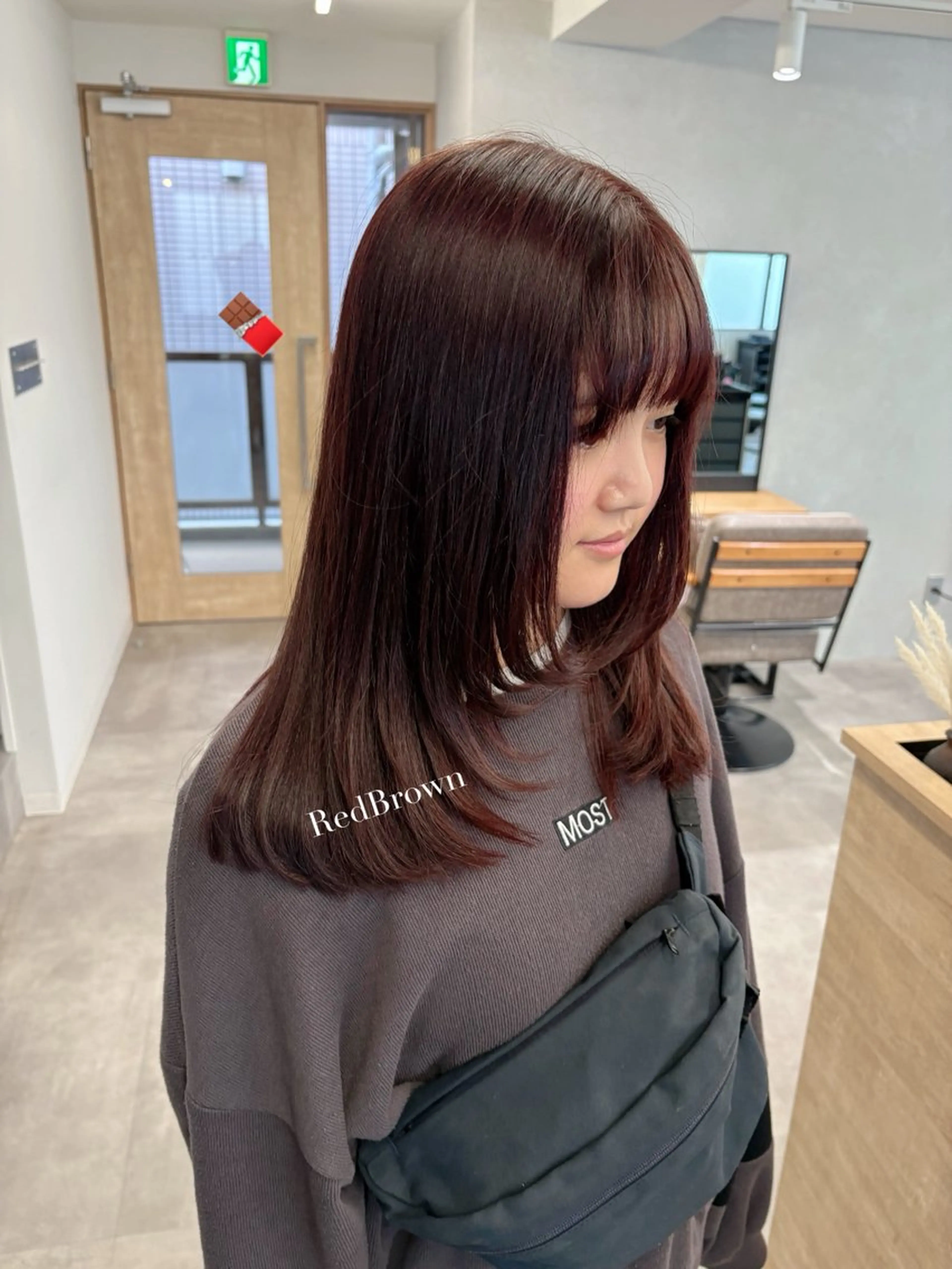 セミロング カラー ブラウンカラー レッドカラー レッドブラウン カット ヘアカラー トリートメント 暖色･似合わせカラー (廣石沙英🎀)のヘアスタイル