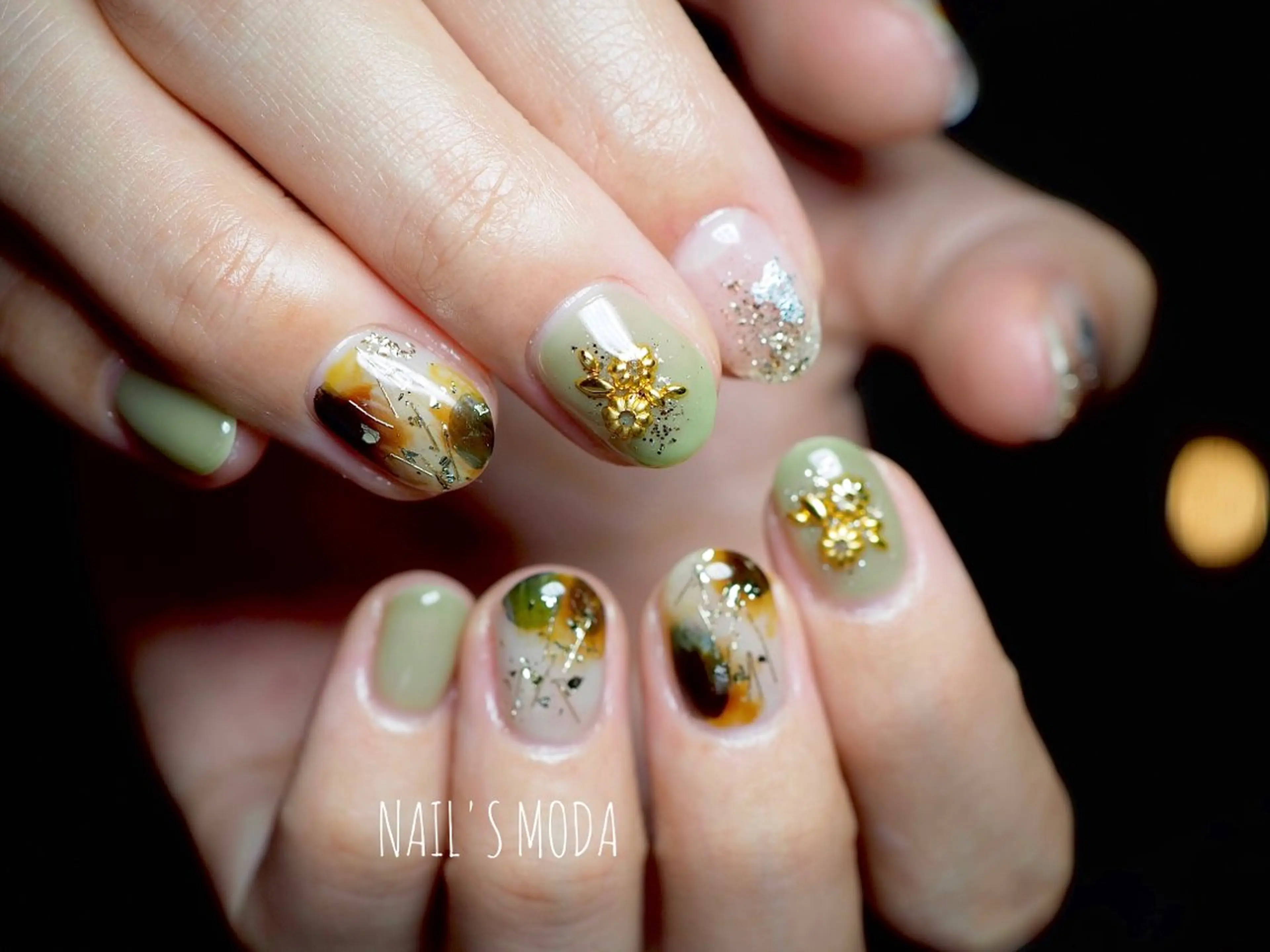 ネイル ピスタチオネイル NAIL'S MODAのネイルデザイン