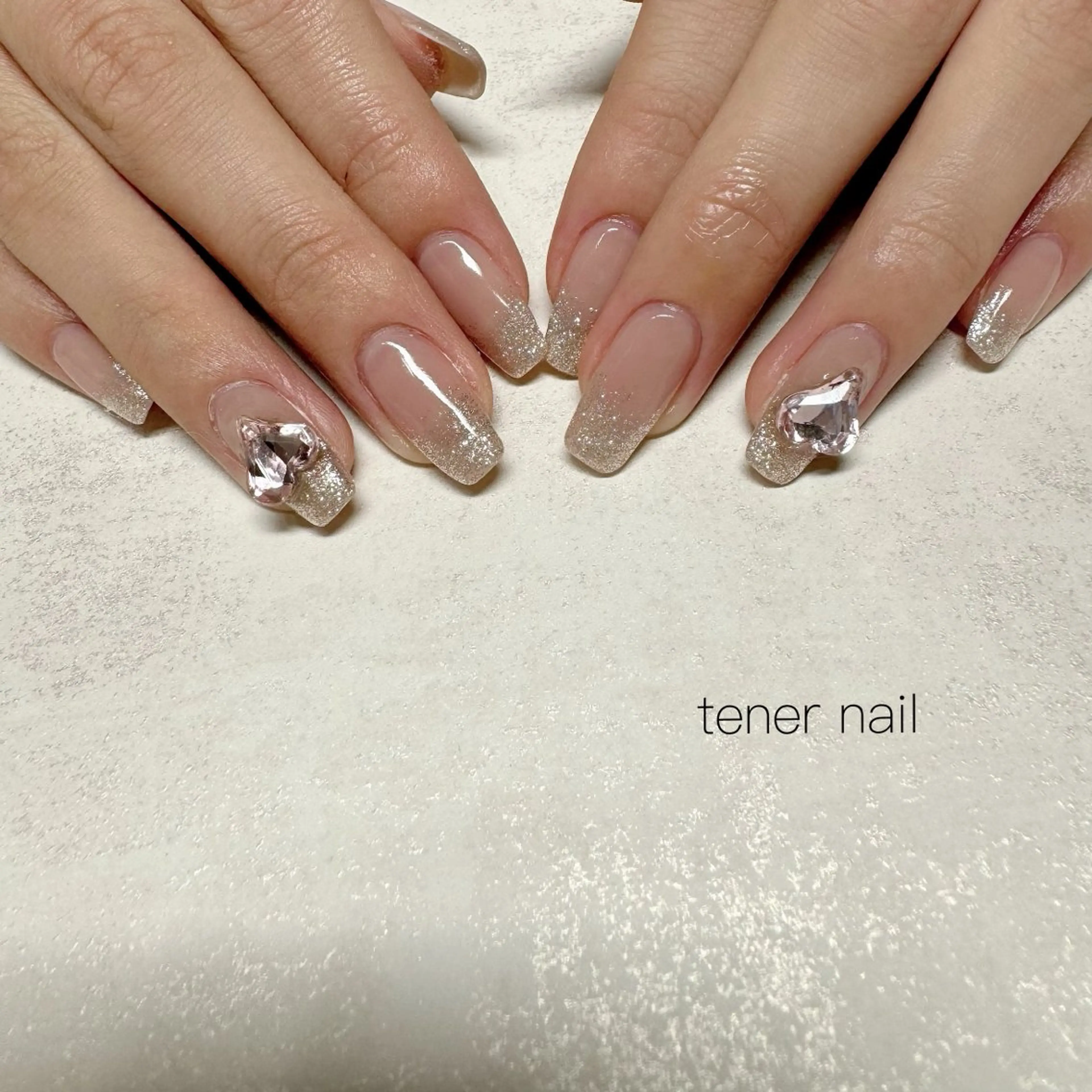 ネイル グラデーション ハート ハンドネイル テネルネイル tener nailのネイルデザイン