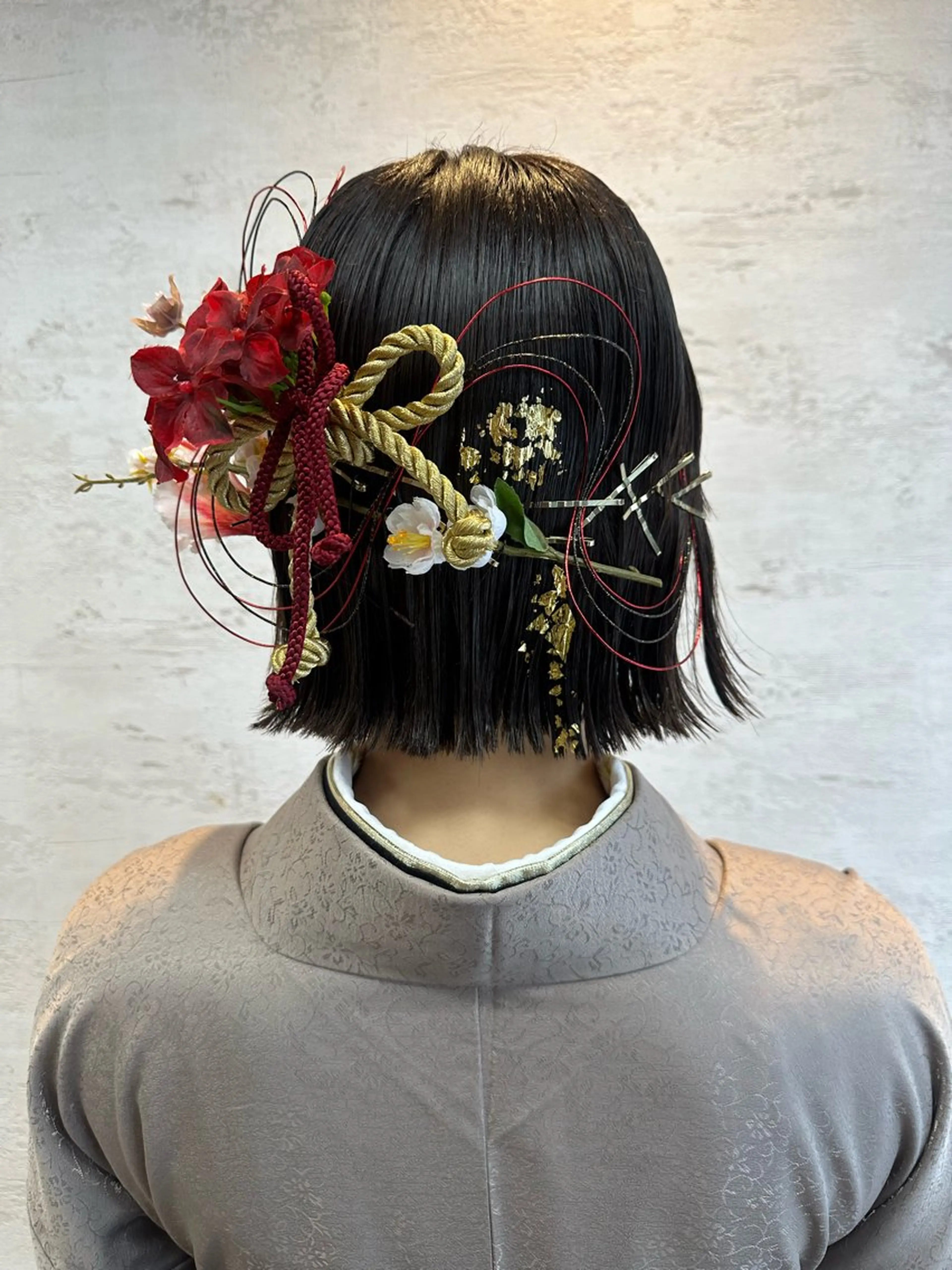 ミディアム ヘアアレンジ 女性に人気♪ はやしほのかのヘアスタイル