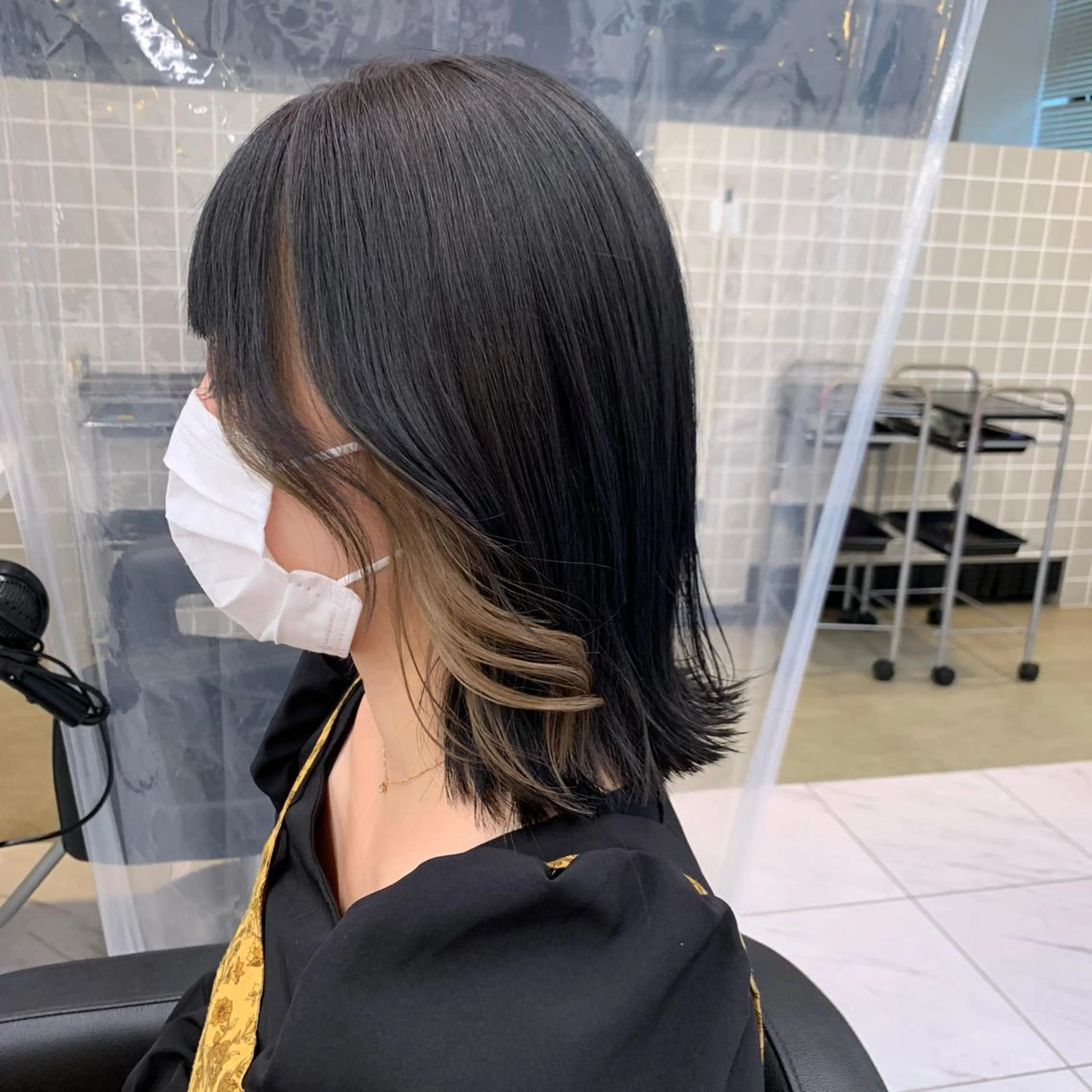 セミロング カラー ヘアアレンジ 🩵 JURI🩵のヘアスタイル