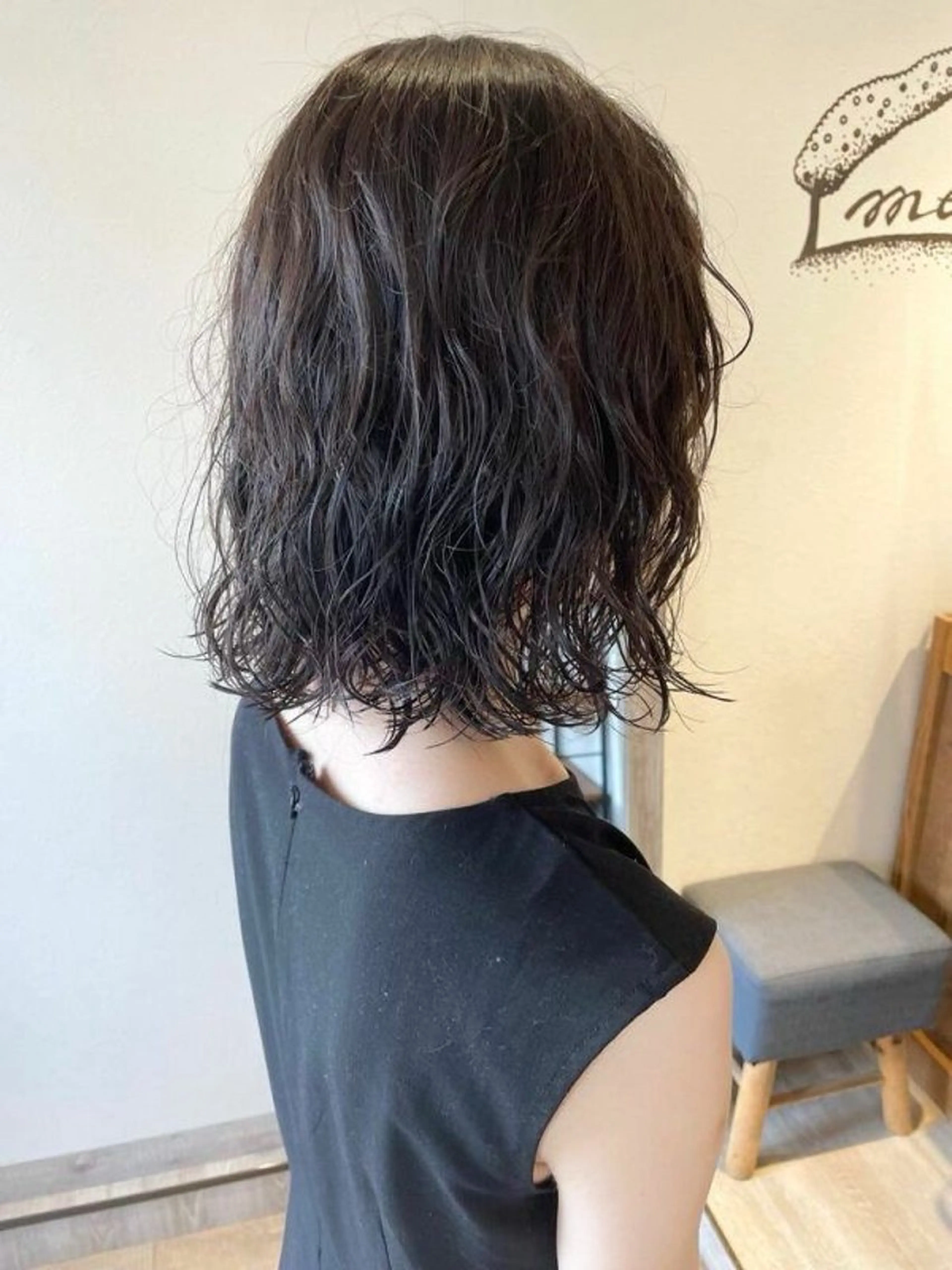 ミディアム カラー パーマ ミディアムパーマ 韓国風ヘア ローネス銀座店所属・森山 陽菜のヘアスタイル