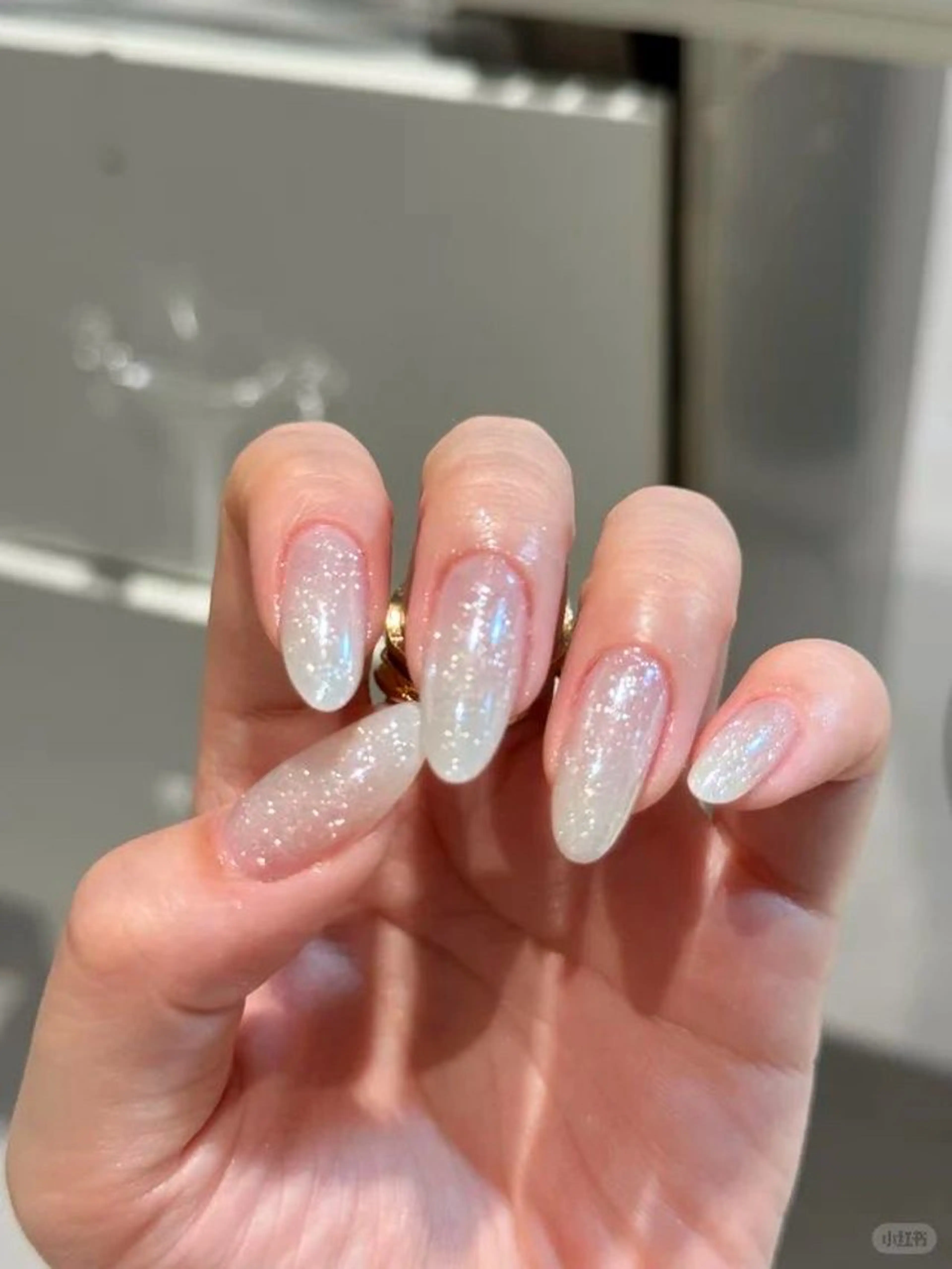 カラー グラデーションカラー ピンクカラー ハンドネイル AIN Nailのネイルデザイン