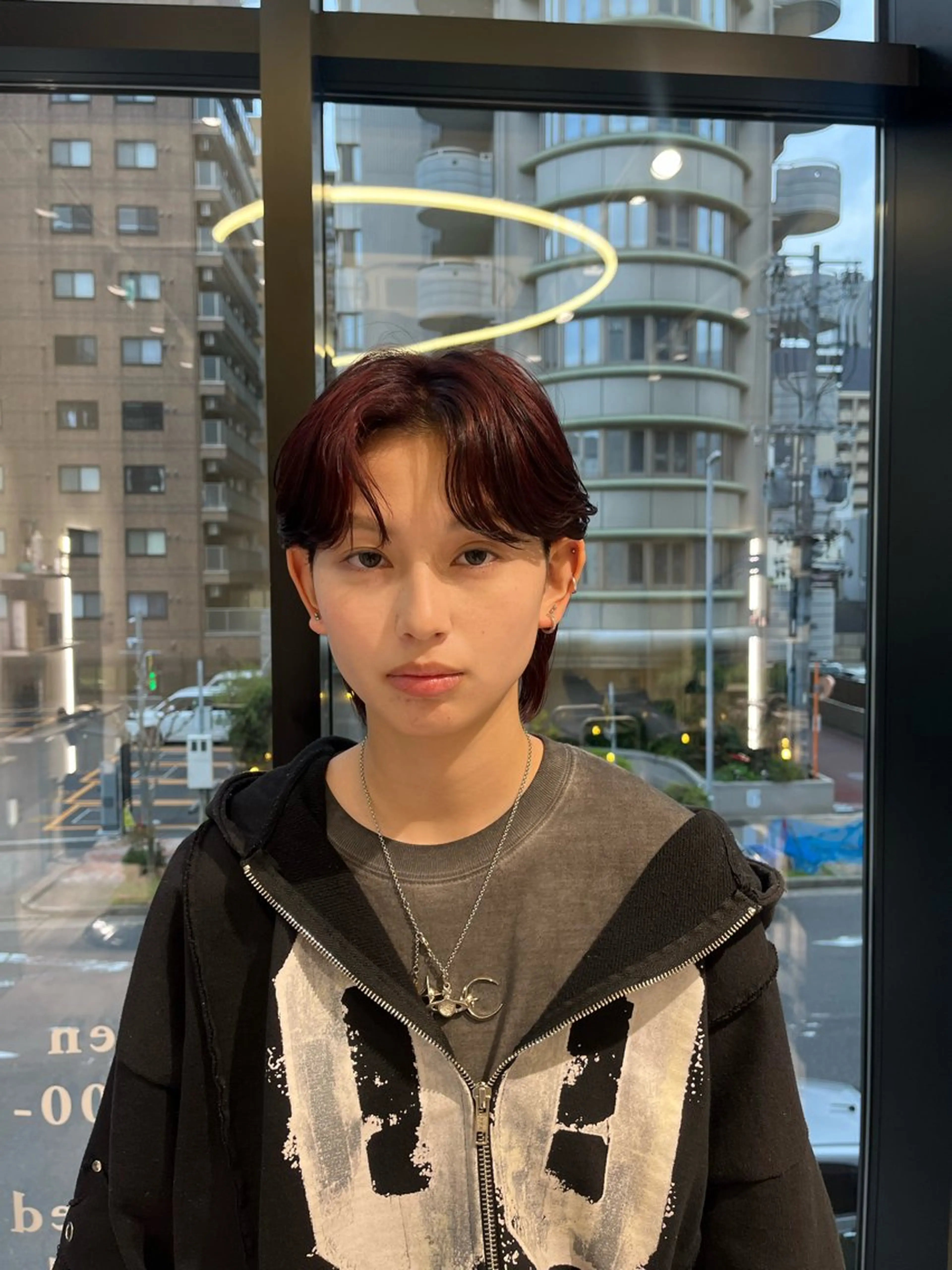 ショート カラー メンズ センターパート メンズ韓国風 デザインカラー 韓国風ヘア 中村 佳菜のヘアスタイル