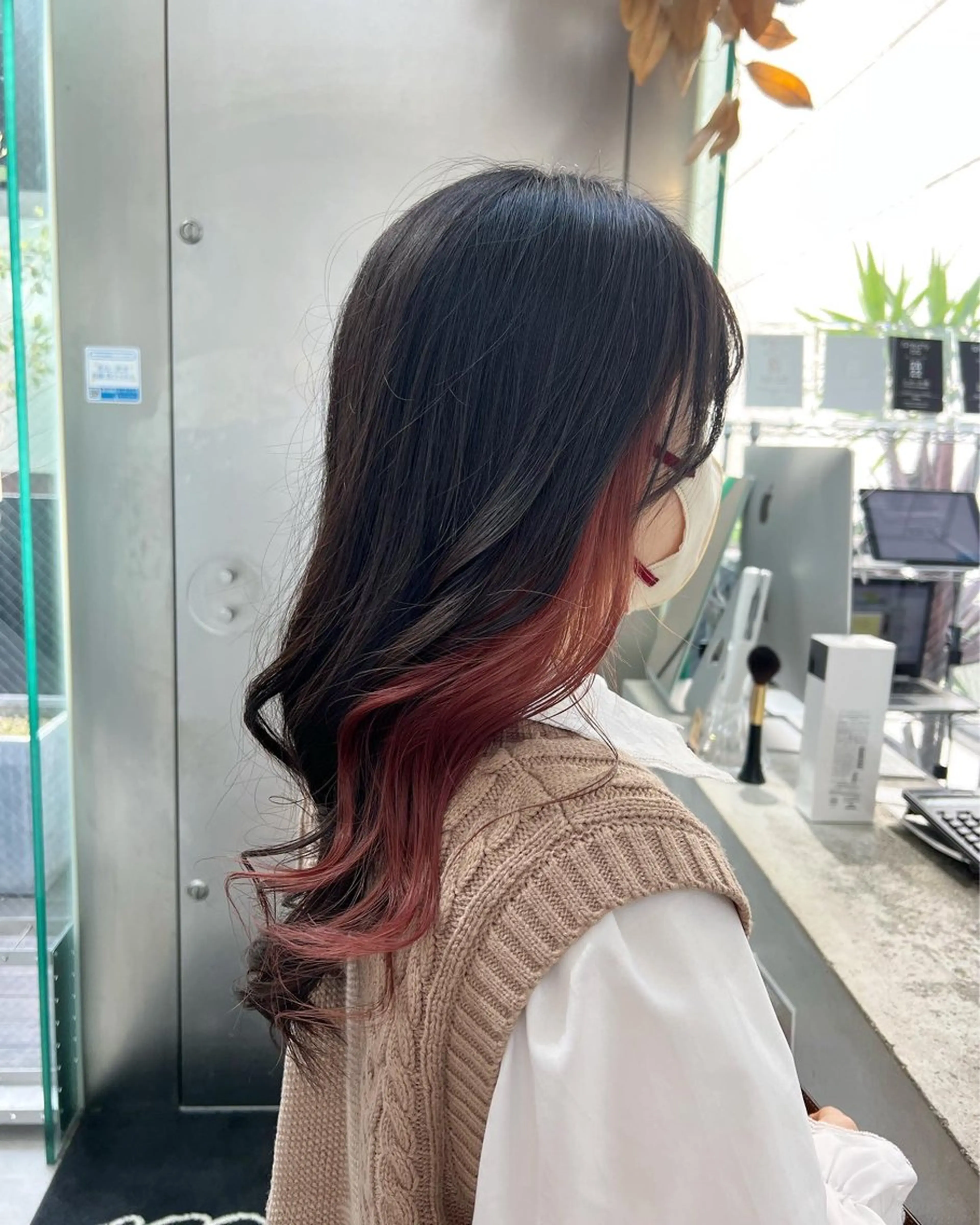 ロング カラー ブリーチ ブラウンカラー ピンクカラー ピンクブラウン ヘアカラー トリートメント インナーカラー/天神 ブリーチ/吉田のヘアスタイル