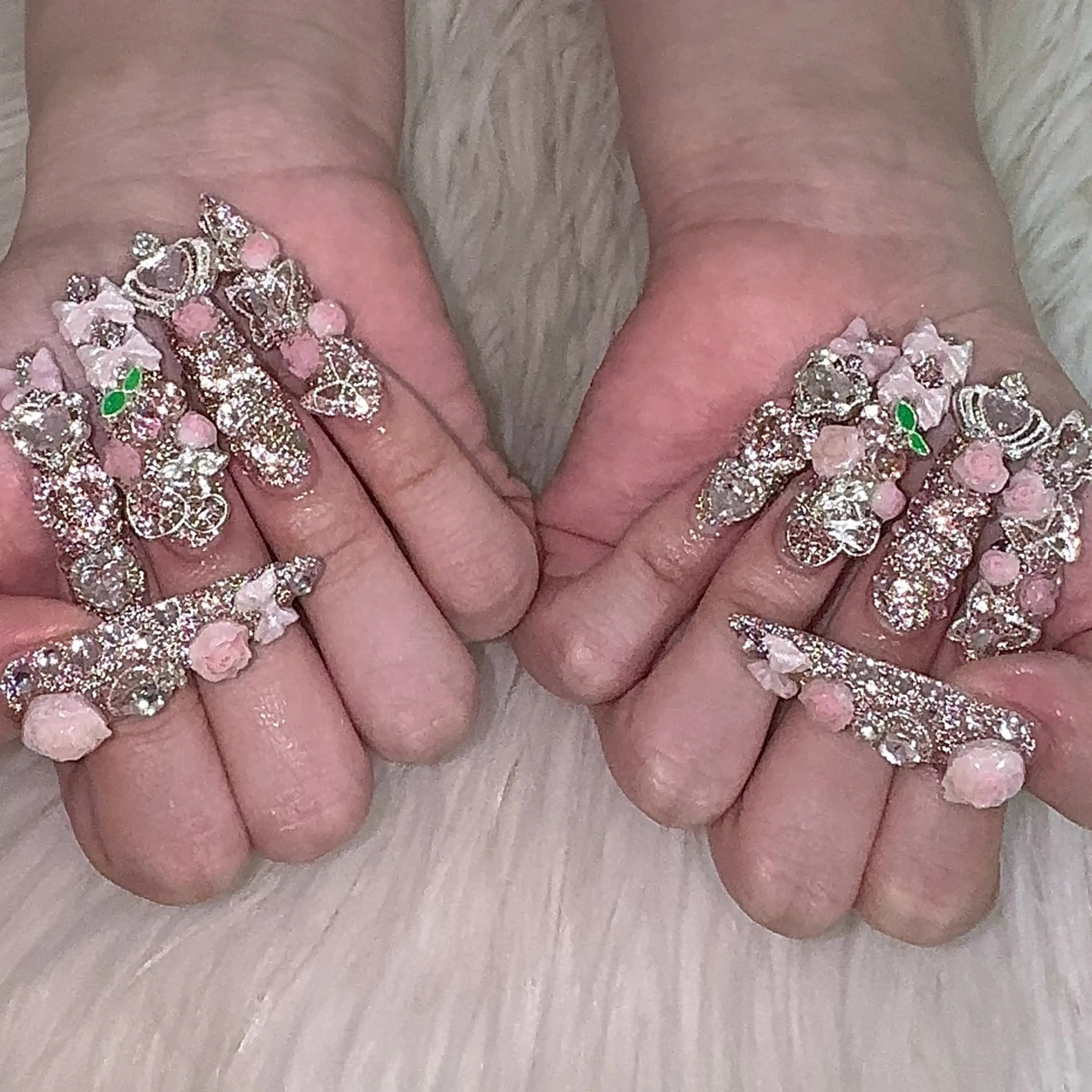 ネイル 黒川 実祐のネイルデザイン