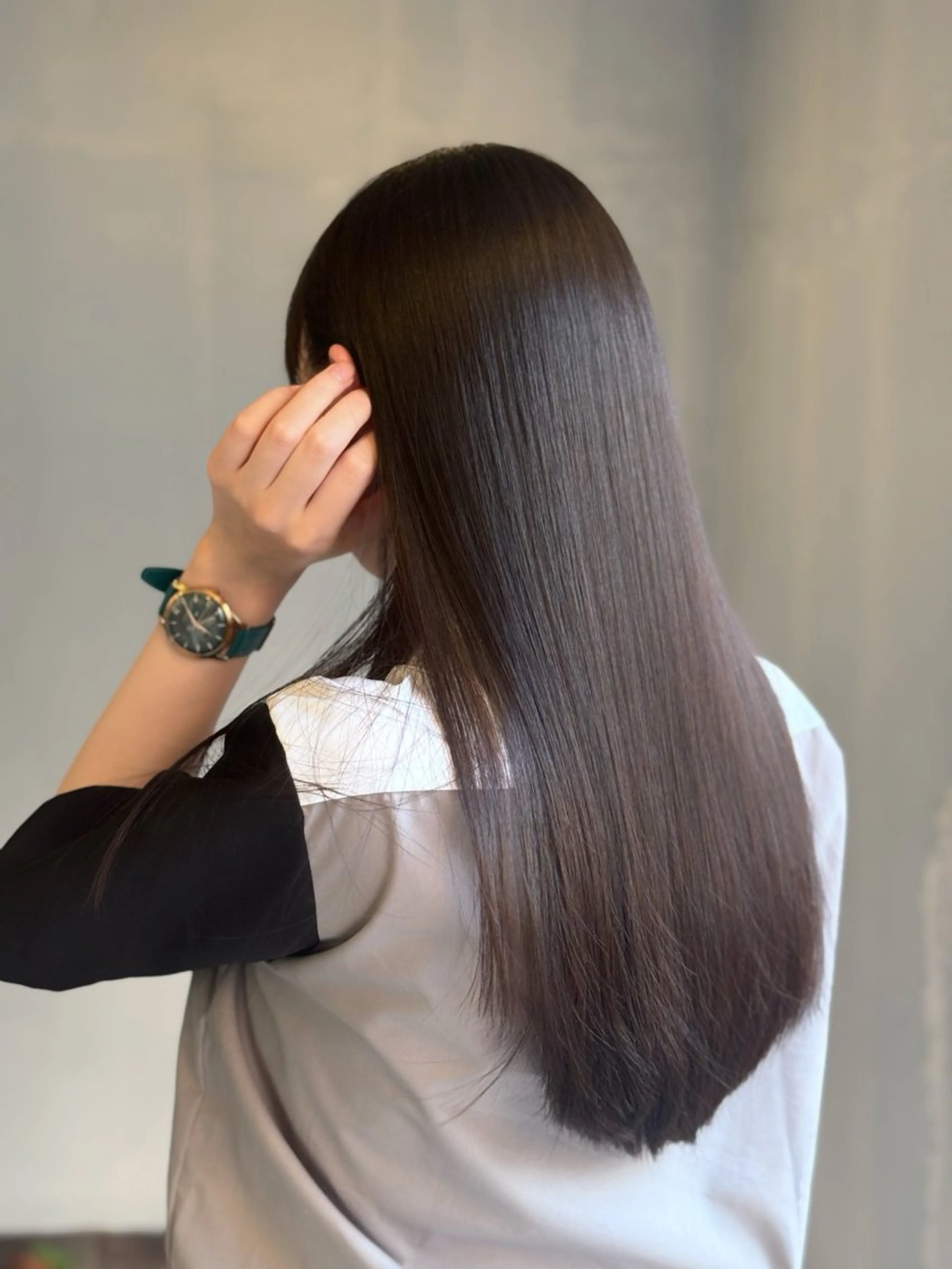 ロング カット 縮毛矯正 ウルフ/レイヤー /髪質改善 ナユタのヘアスタイル