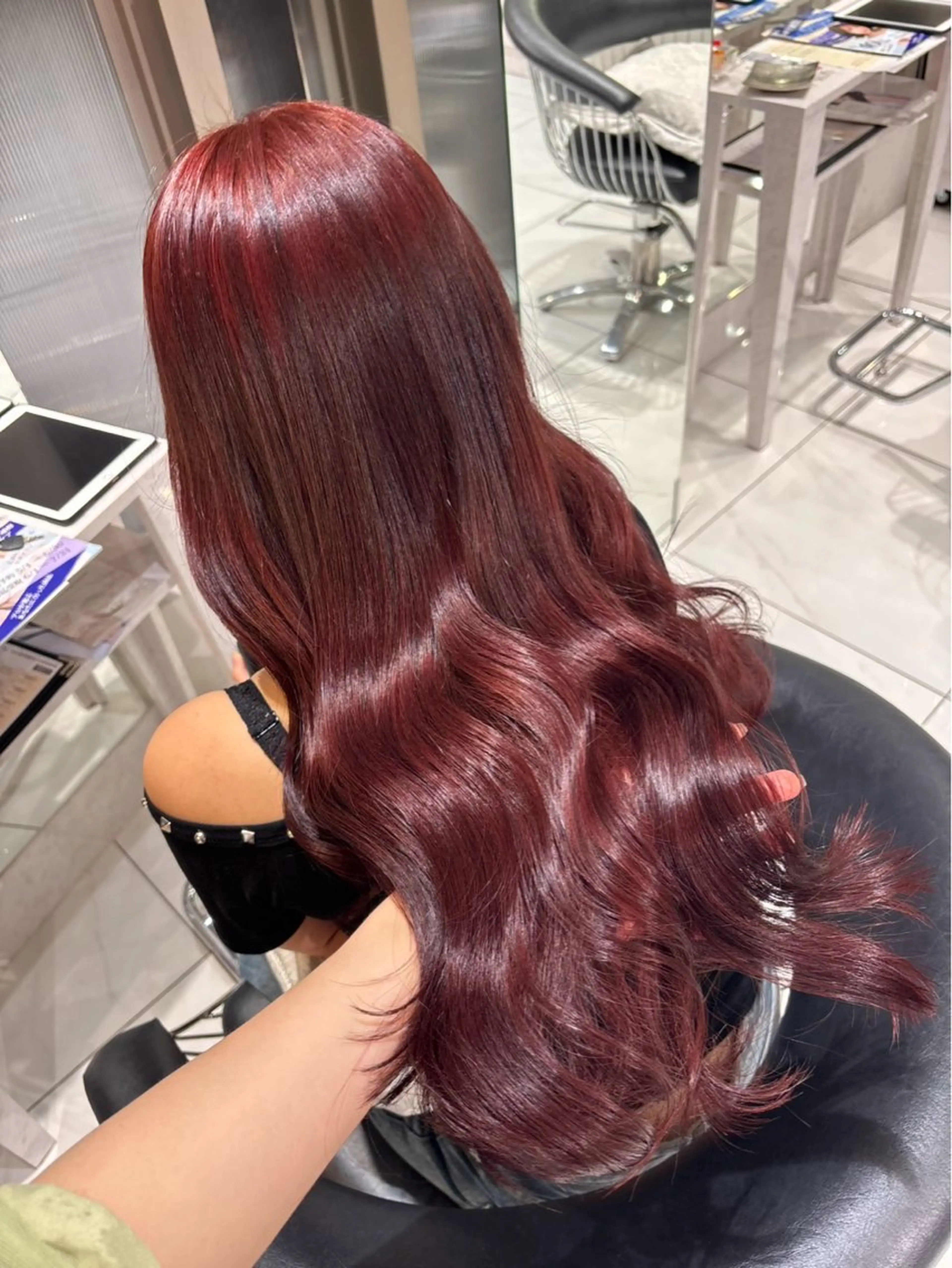 ミディアム ブリーチなし 透明感ダブルカラーのヘアスタイル