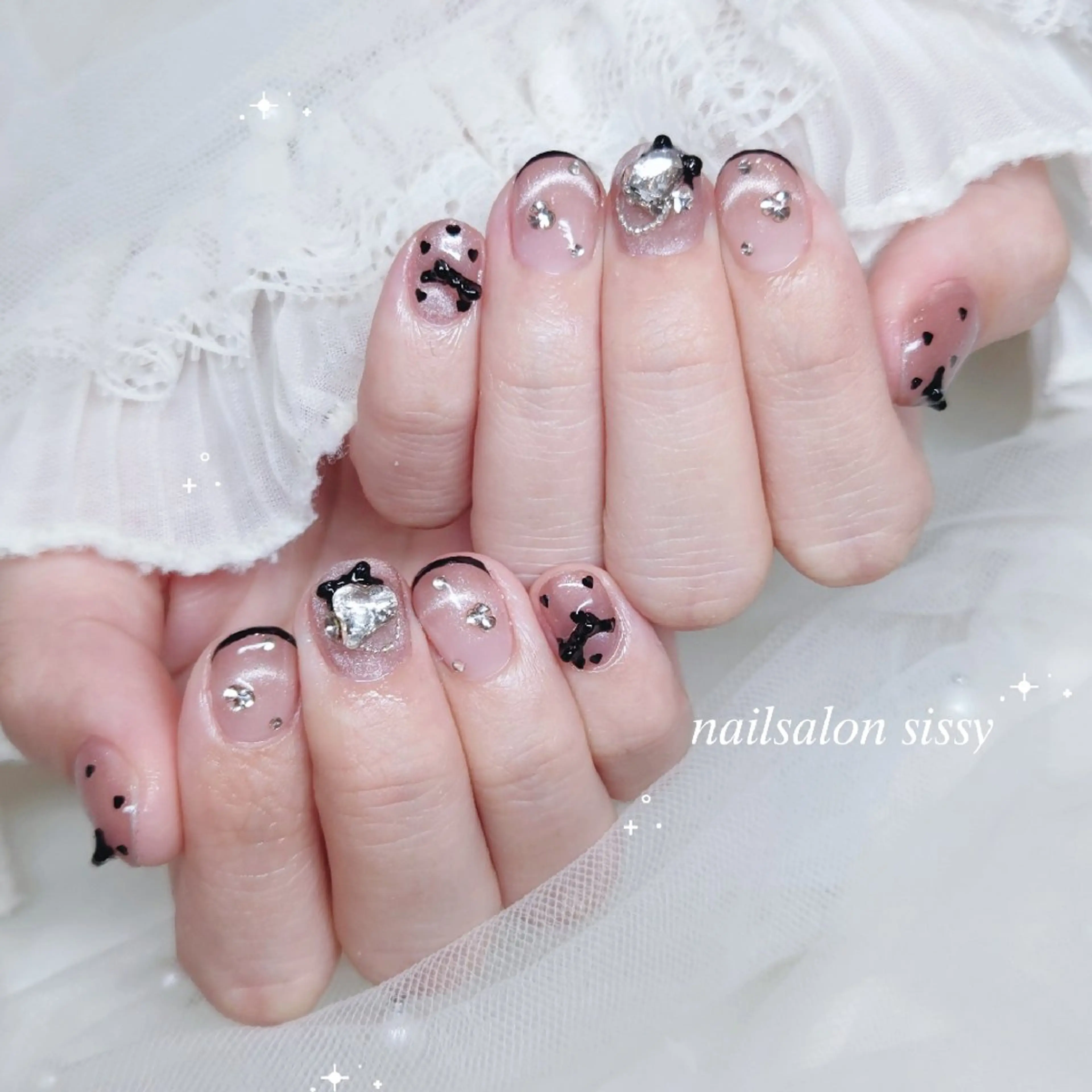 ネイル ガーリー ワンホンネイル ハンドネイル sissy hatsuneのネイルデザイン