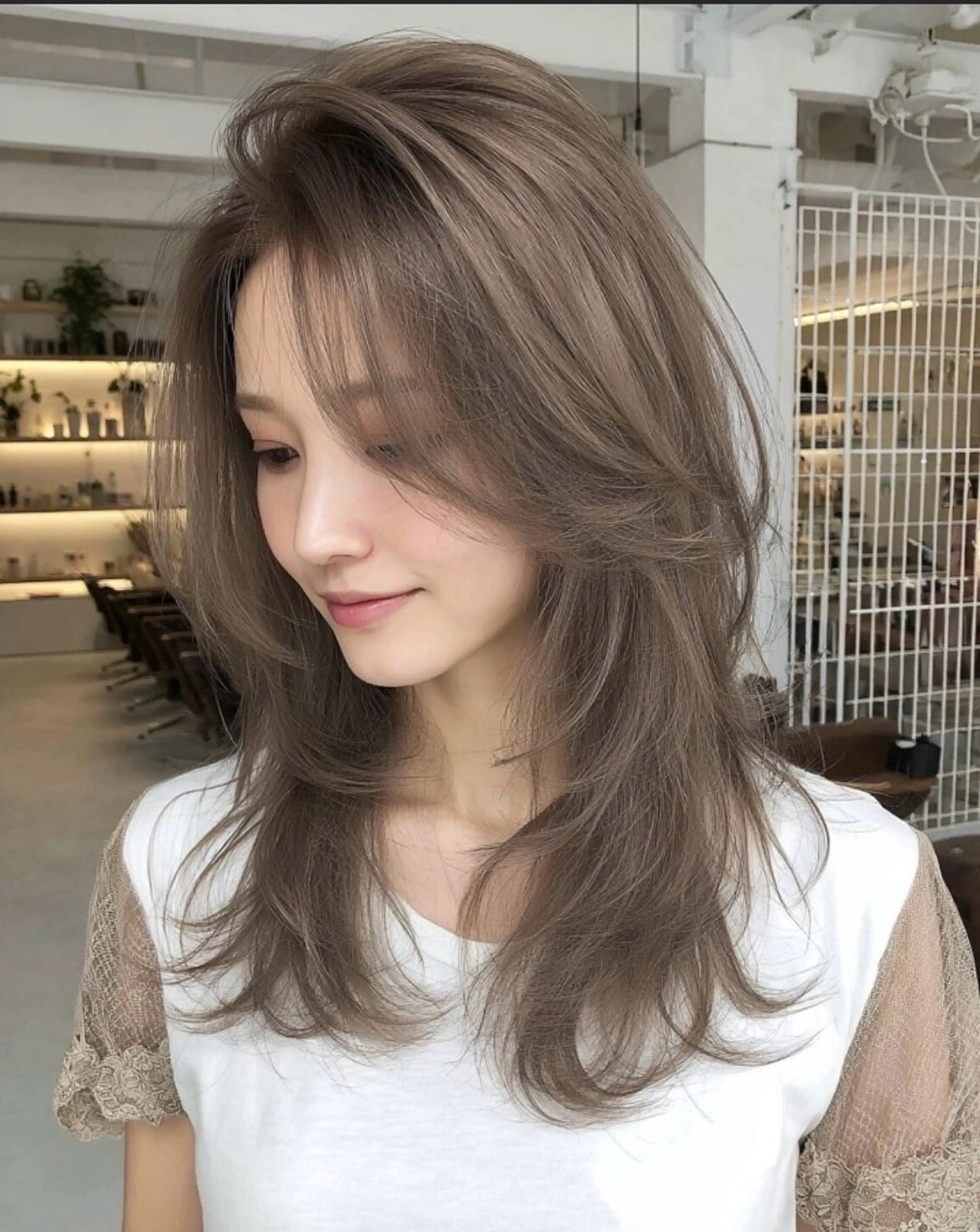 ミディアム カット ヘアカラー 艶カラー /顔周り◎ 小川泰輝🫧のヘアスタイル