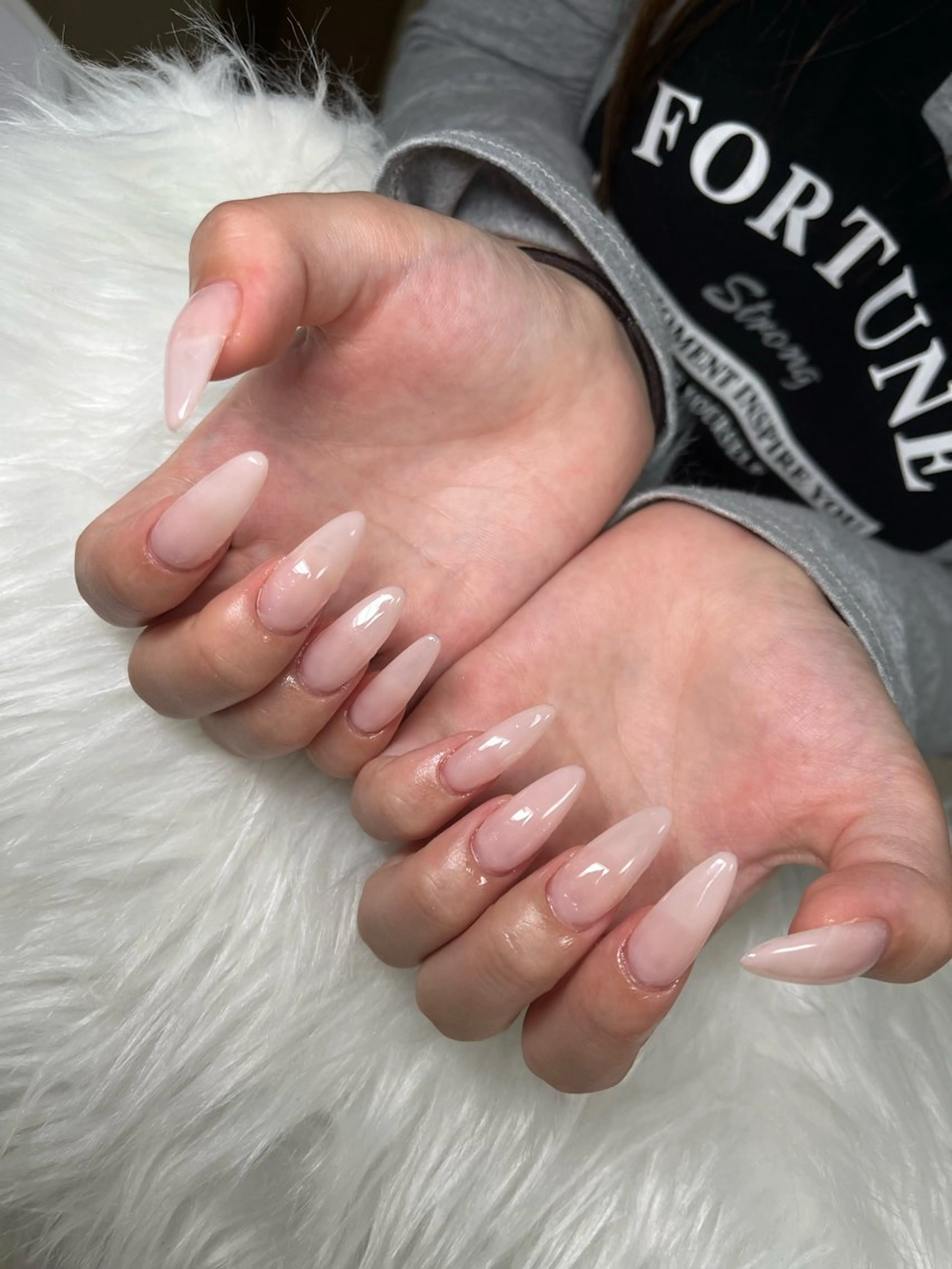 ネイル オーロラネイル フレンチネイル ジェルネイル ハロウィン キラキラネイル H.baby Nail Salonのネイルデザイン