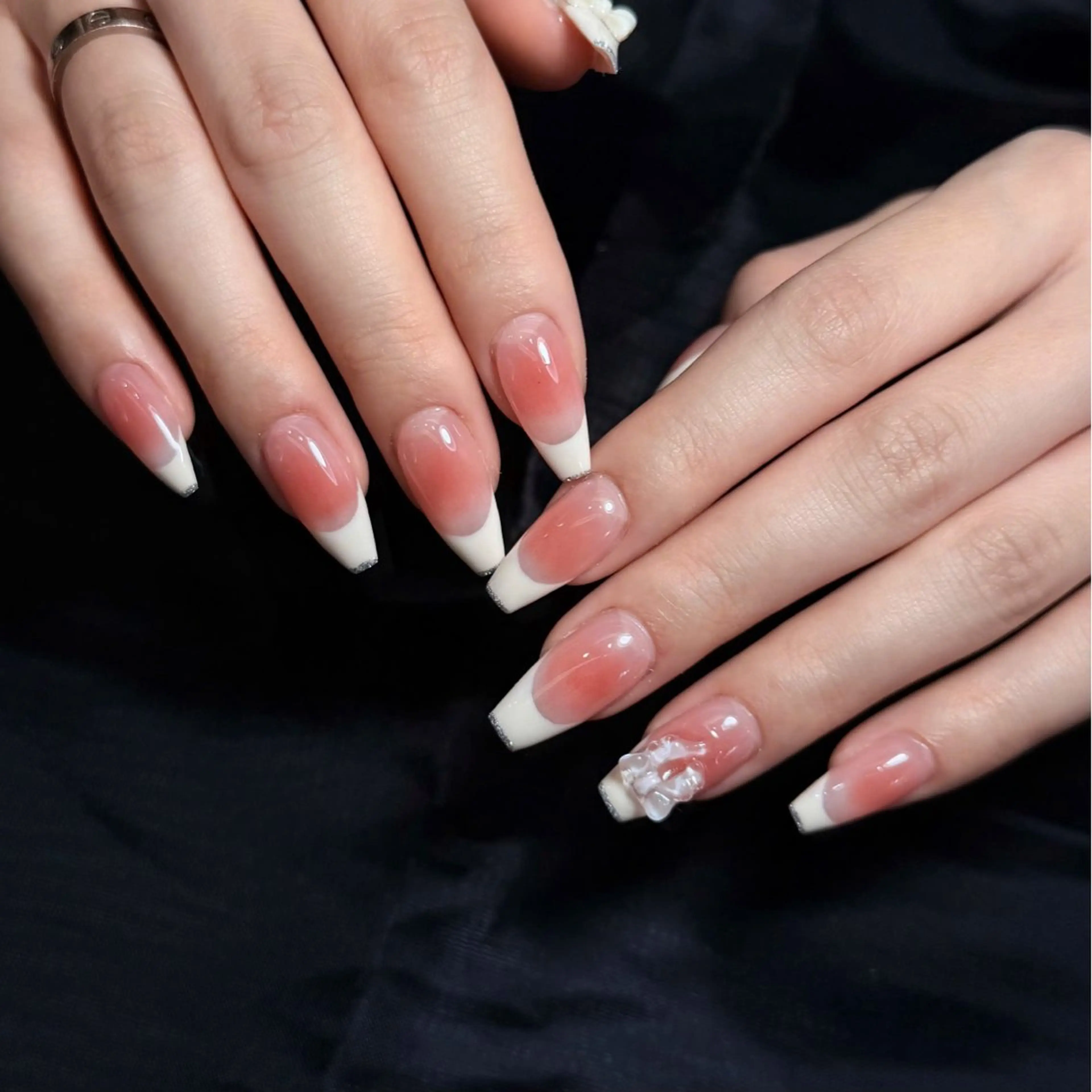セミロング ハンドネイル ハンドケア Hana Bibi Nailのネイルデザイン