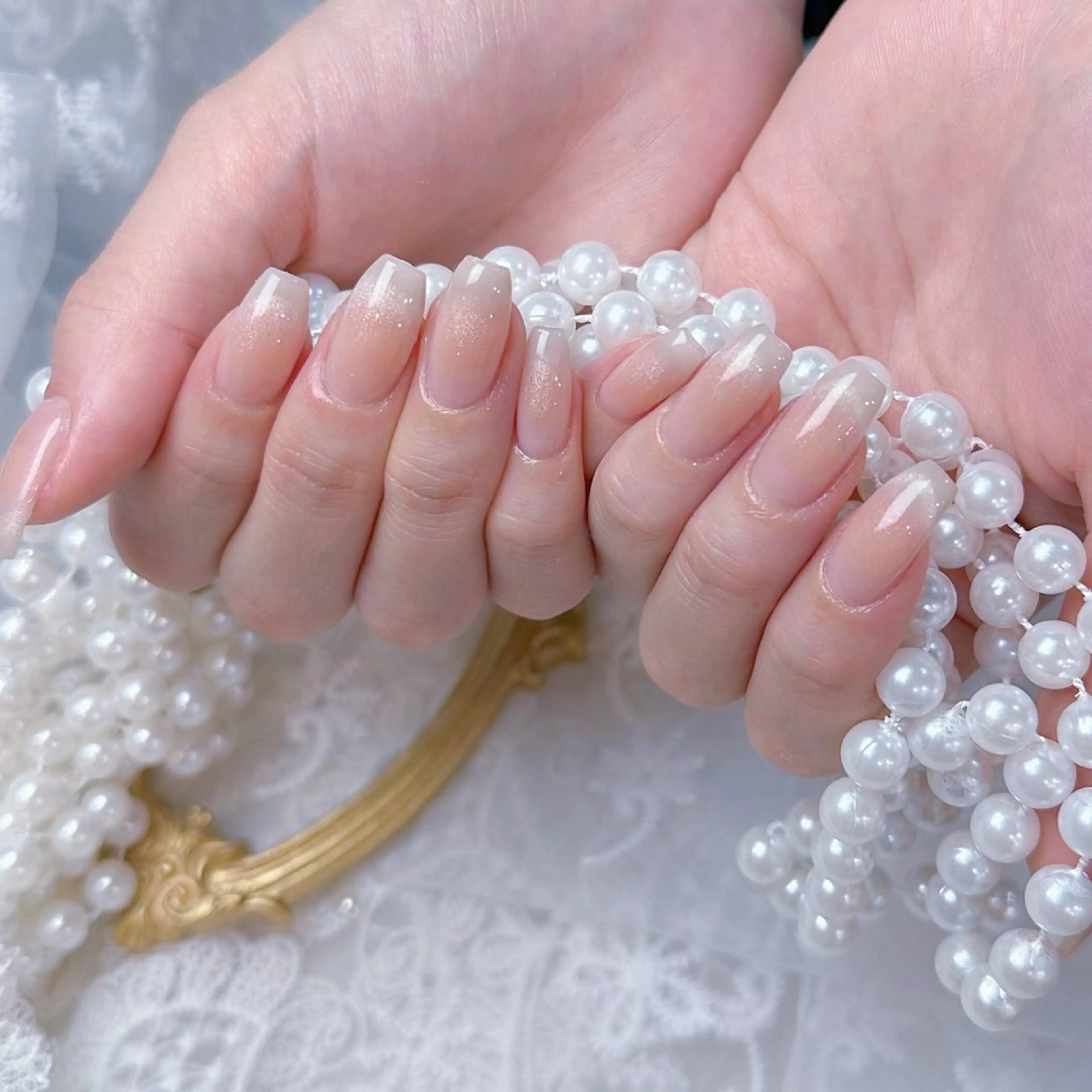 ネイル アートネイル 韓国ネイル 水色 ロングネイル マグネットネイル ハンドネイル ハンドケア NailDemure 【銀座店】のネイルデザイン