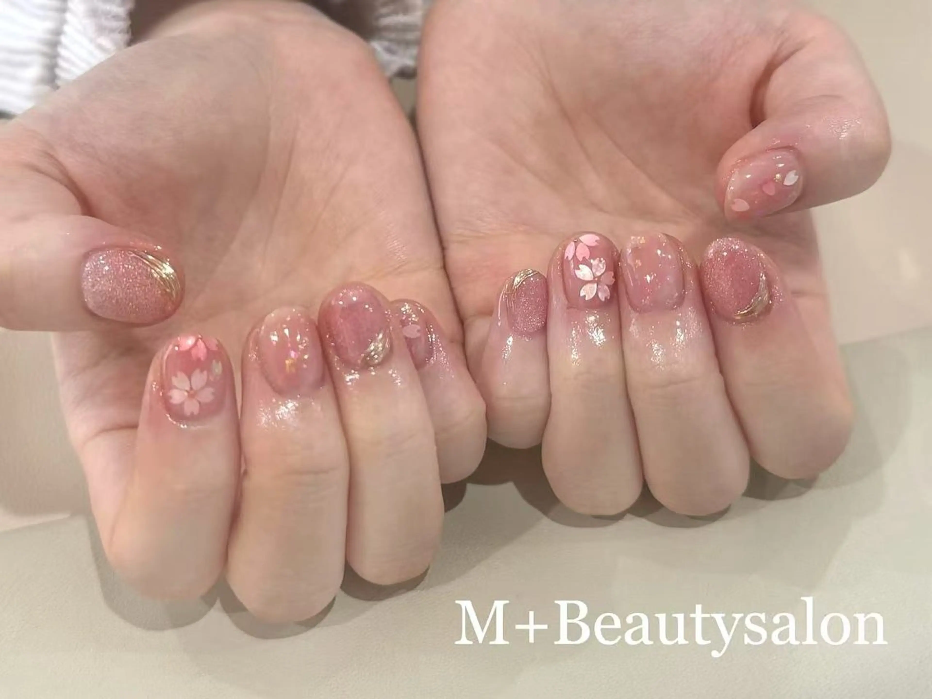ネイル M+  Beauty Salonのネイルデザイン