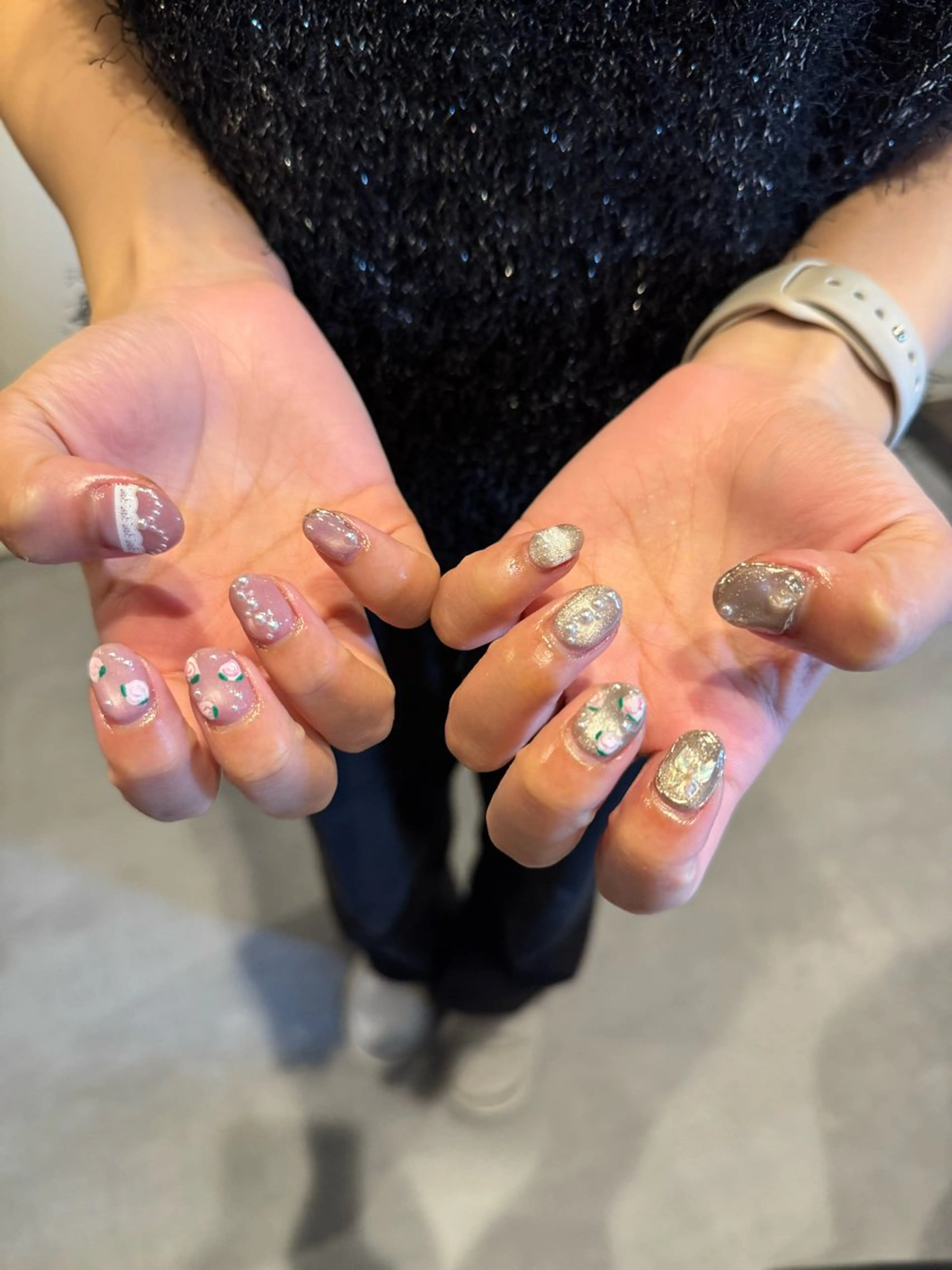 ネイル ハンドネイル 濱岡 咲のネイルデザイン