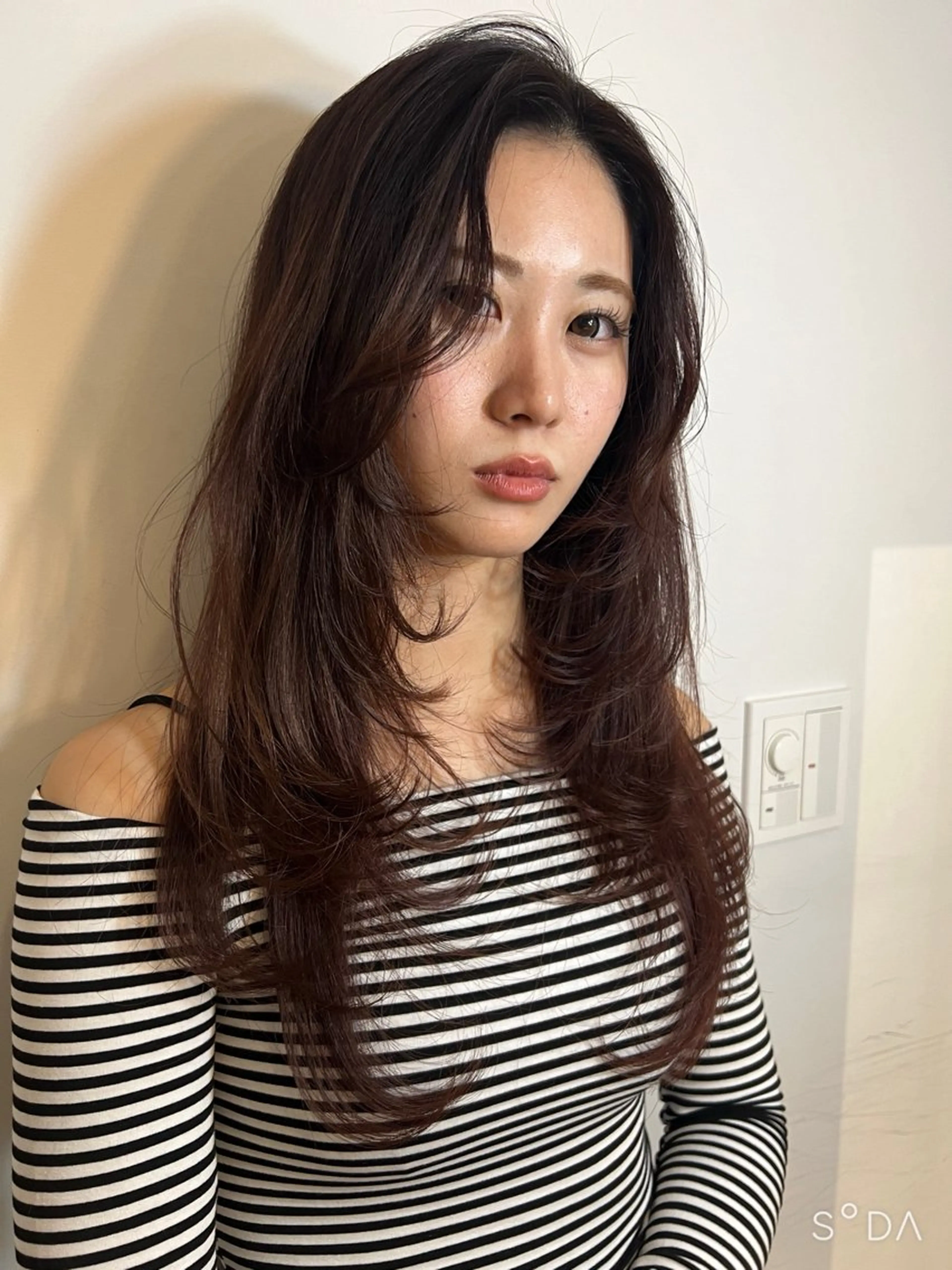 ロング ヘアカラー 【Pia】 セナ/ハイトーンのヘアスタイル