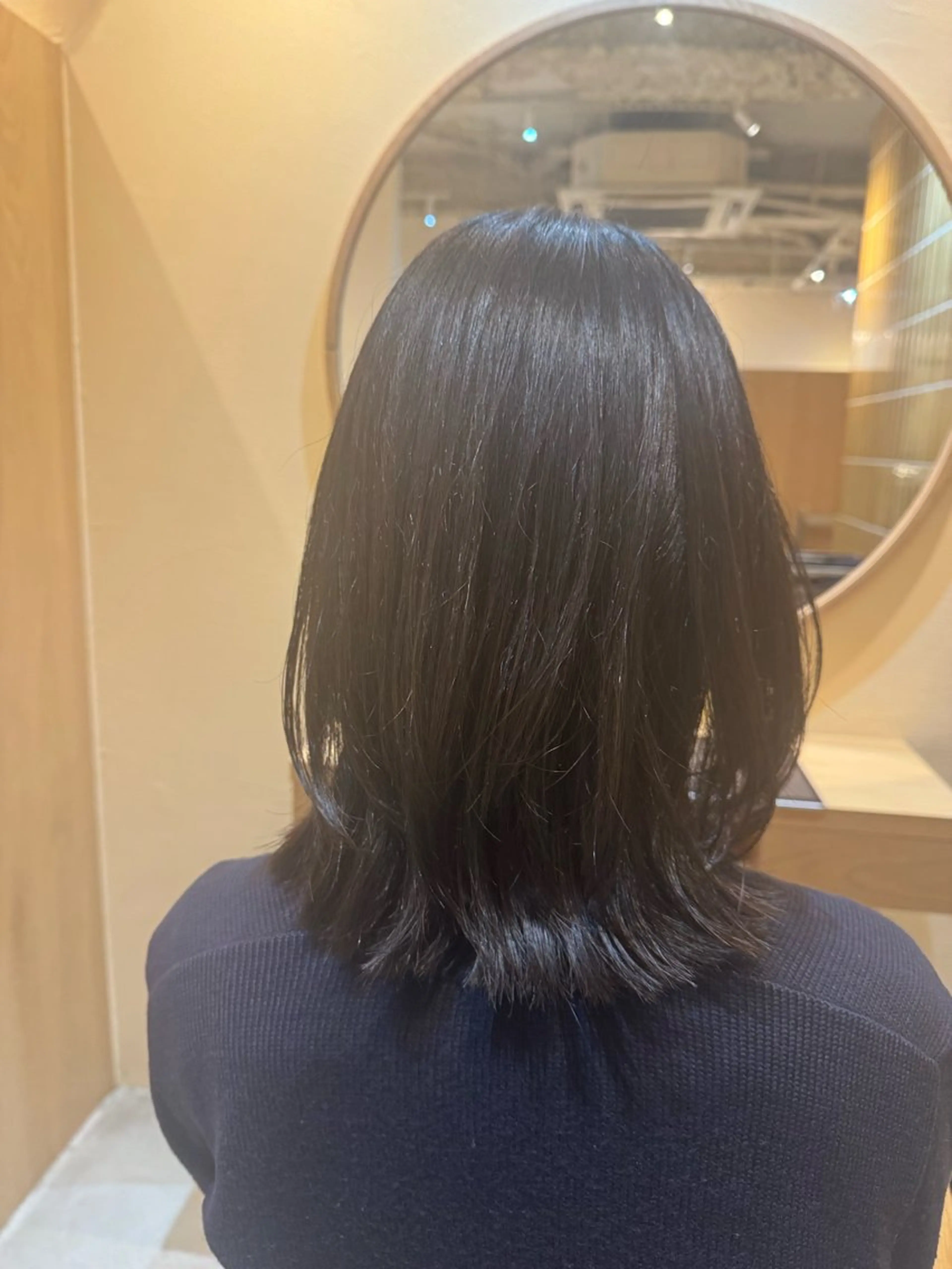 ミディアム くびれヘア 透明感カラー/ MIOのヘアスタイル