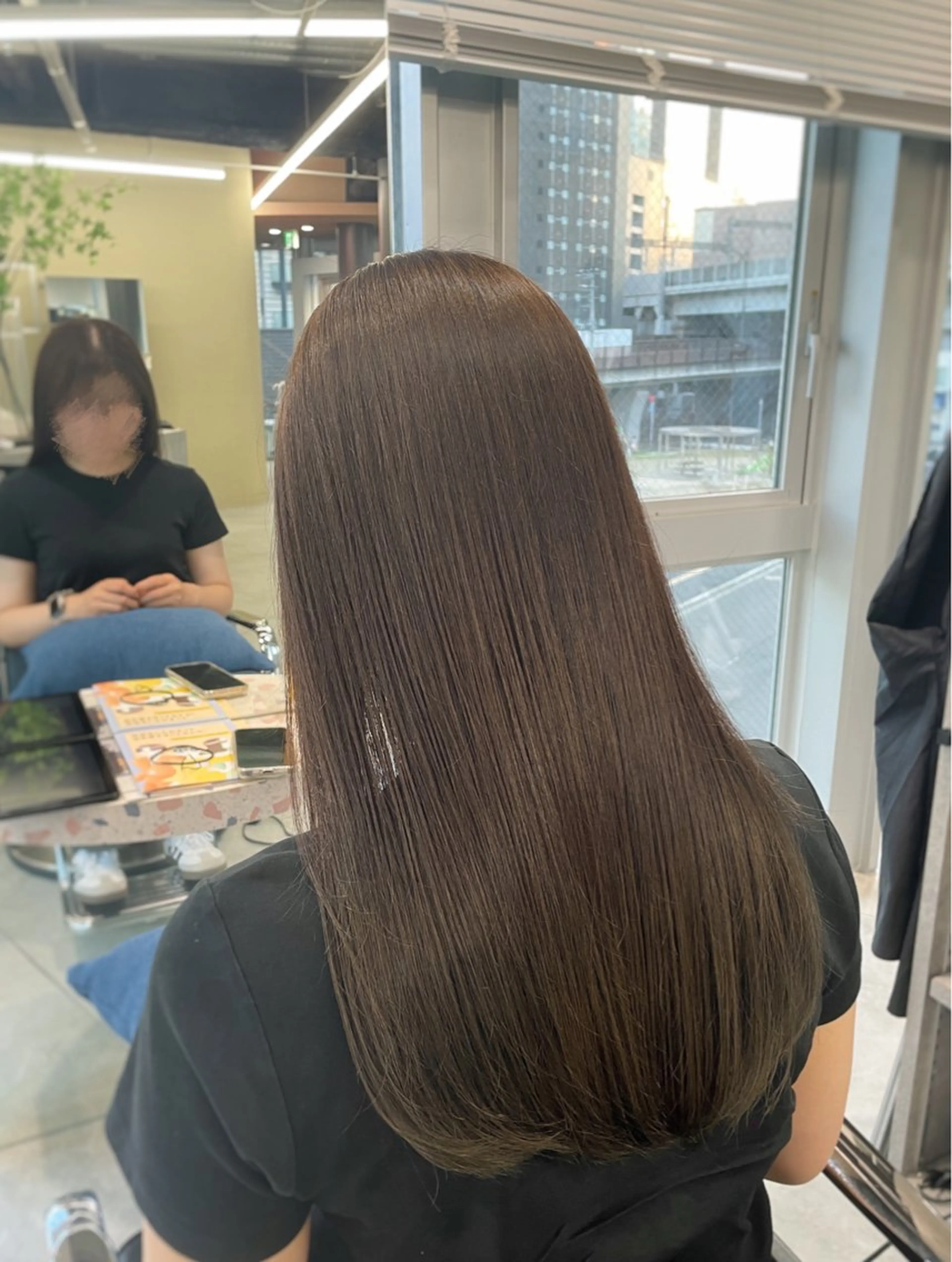 ロング 大坂谷 さくらのヘアスタイル