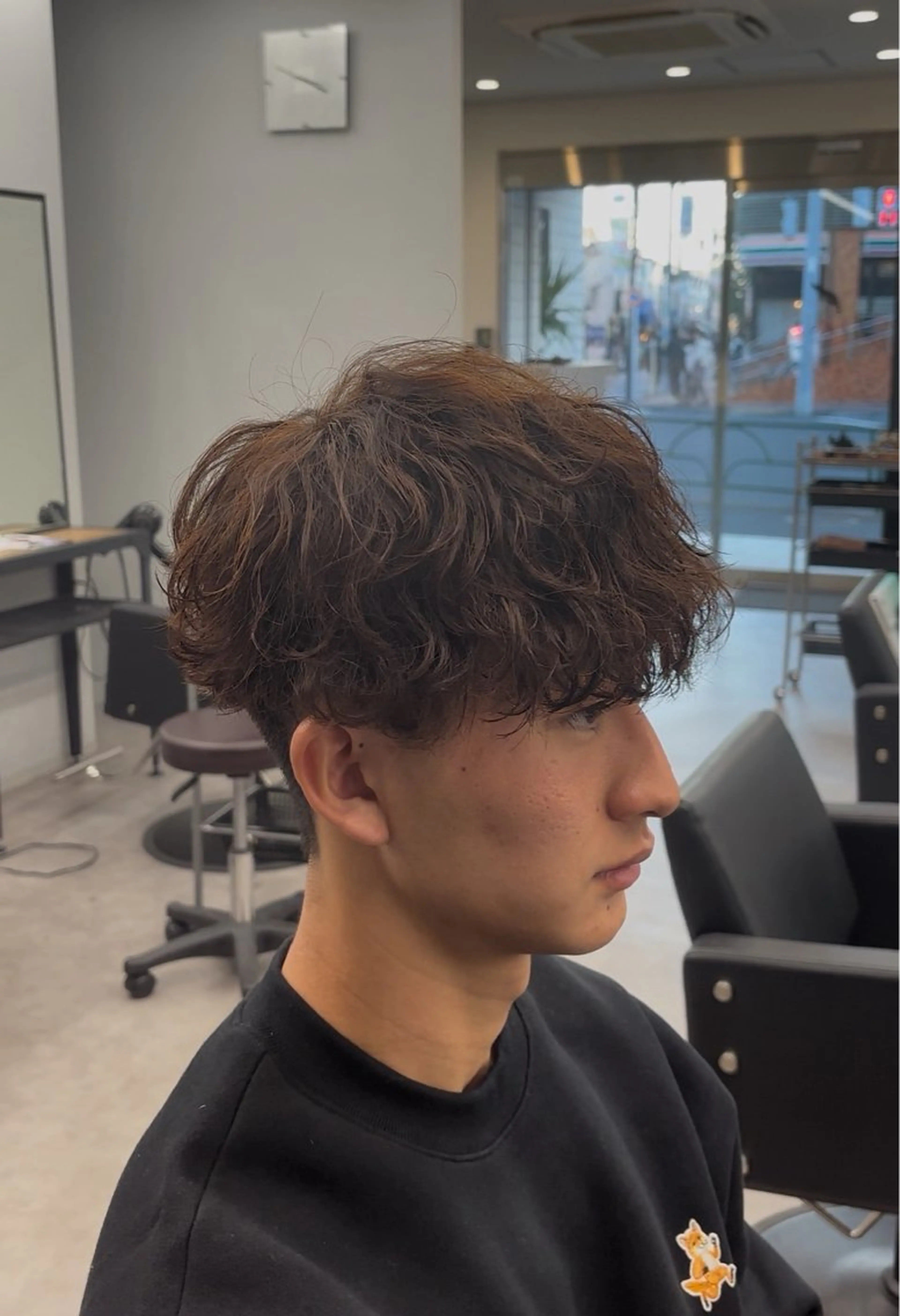 カラー メンズヘア ニイヌマのヘアスタイル