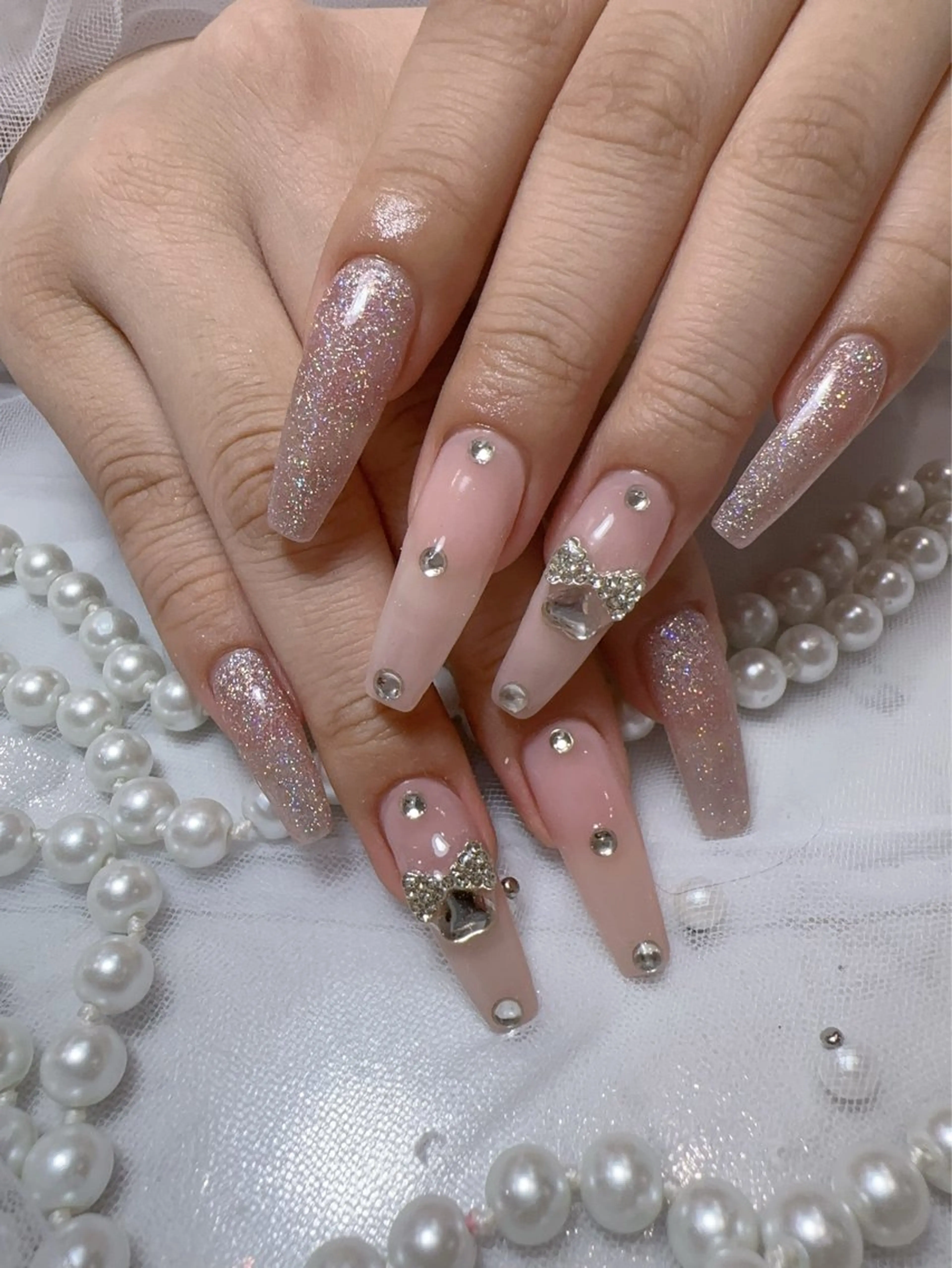 ネイル アートネイル フラッシュネイル フレンチネイル ジェルネイル ガラスフレンチ ハンドネイル You&Me Miyuのネイルデザイン