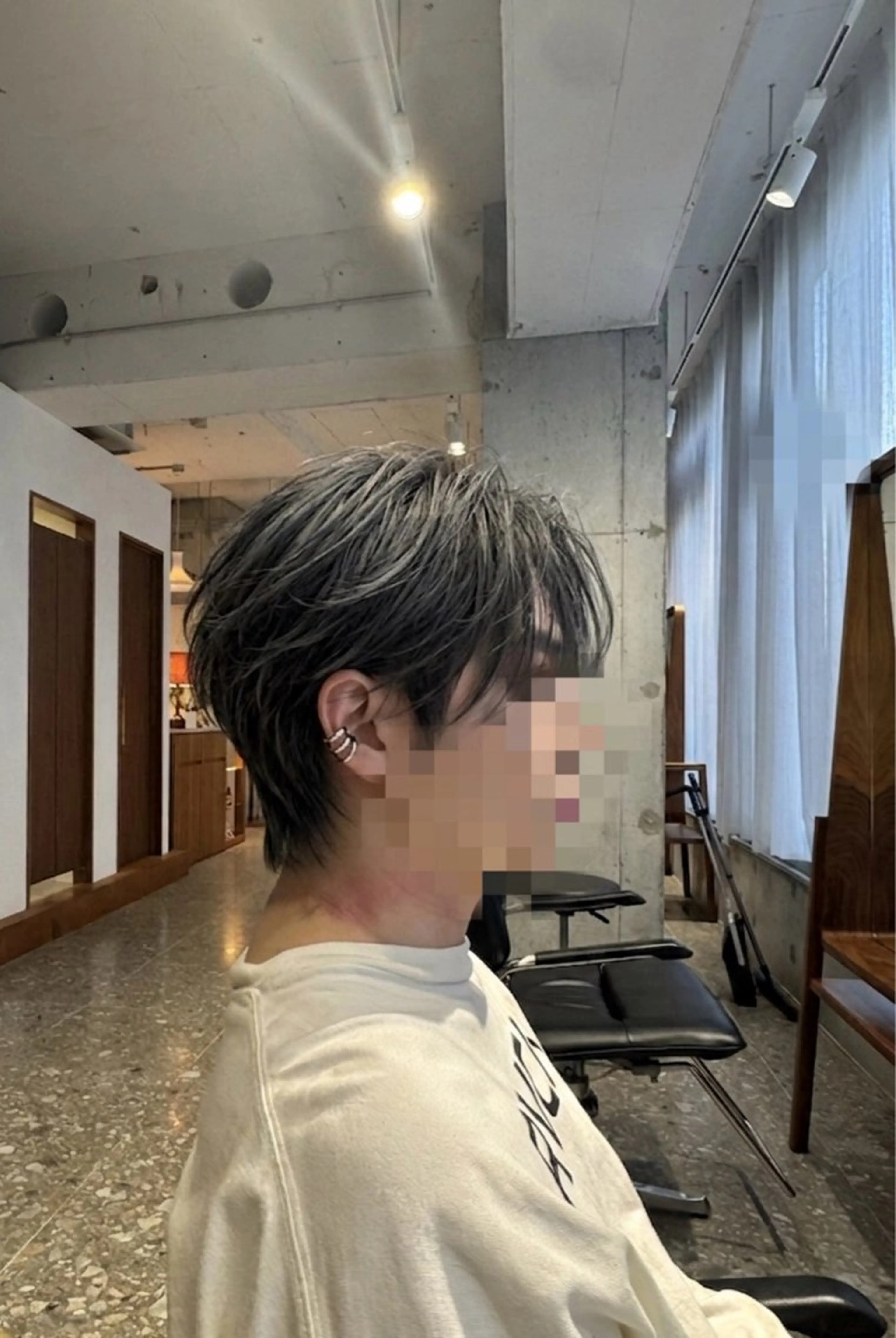 メンズ 赤み消し／アッシュ系 ／ダウンパーマ／優斗のヘアスタイル