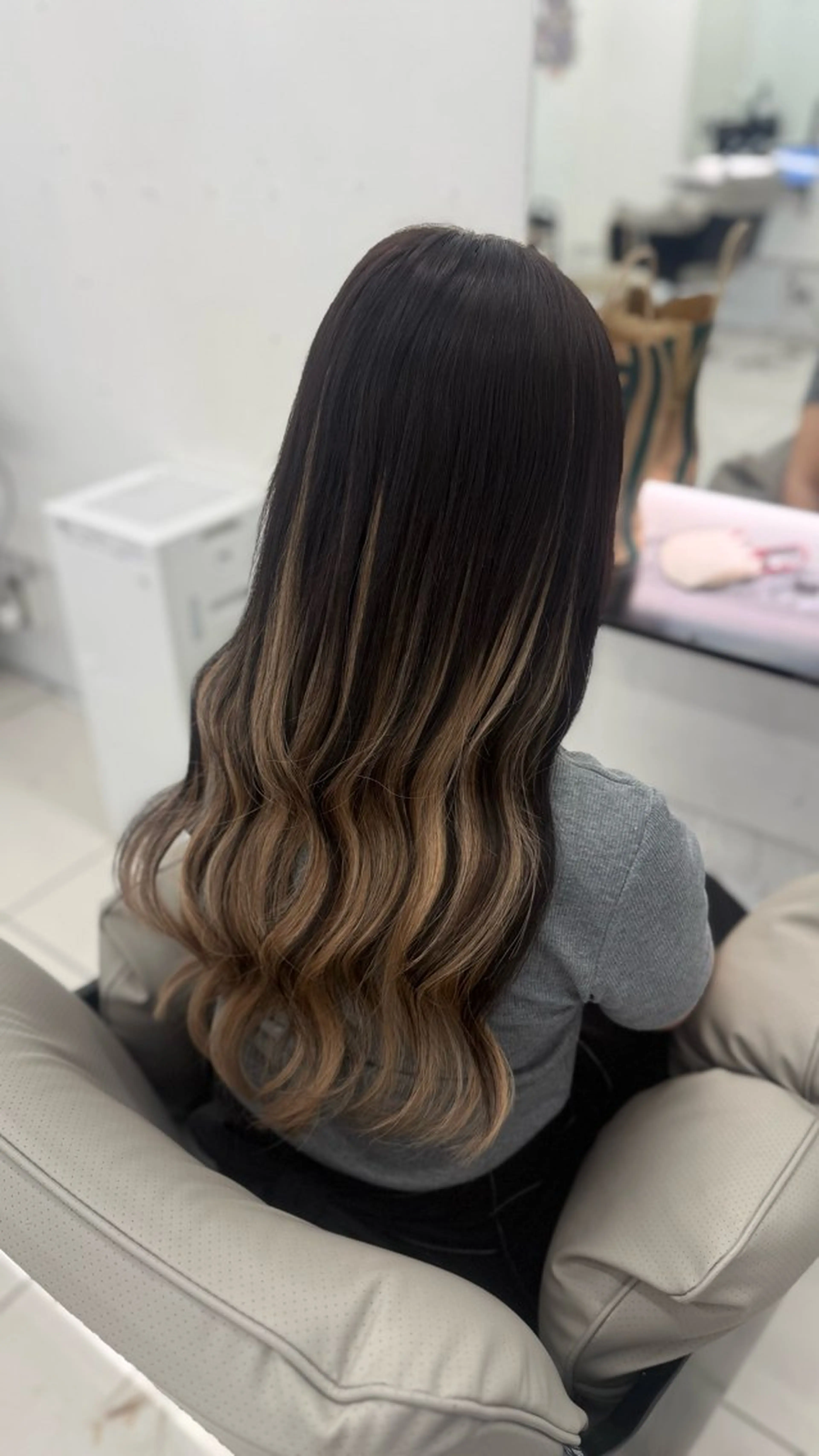 ロング レイヤーカット エクステ 大古 楓のヘアスタイル